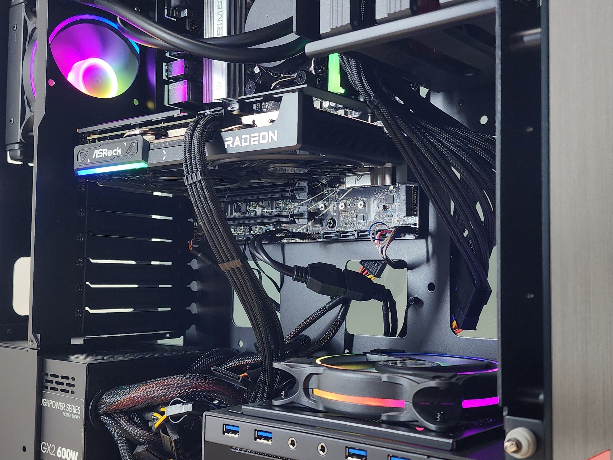 Gaming PC Ryzen 5 7600X 16GB RAM 500GB SSD RX 9060 8GB Windows 11 Computer