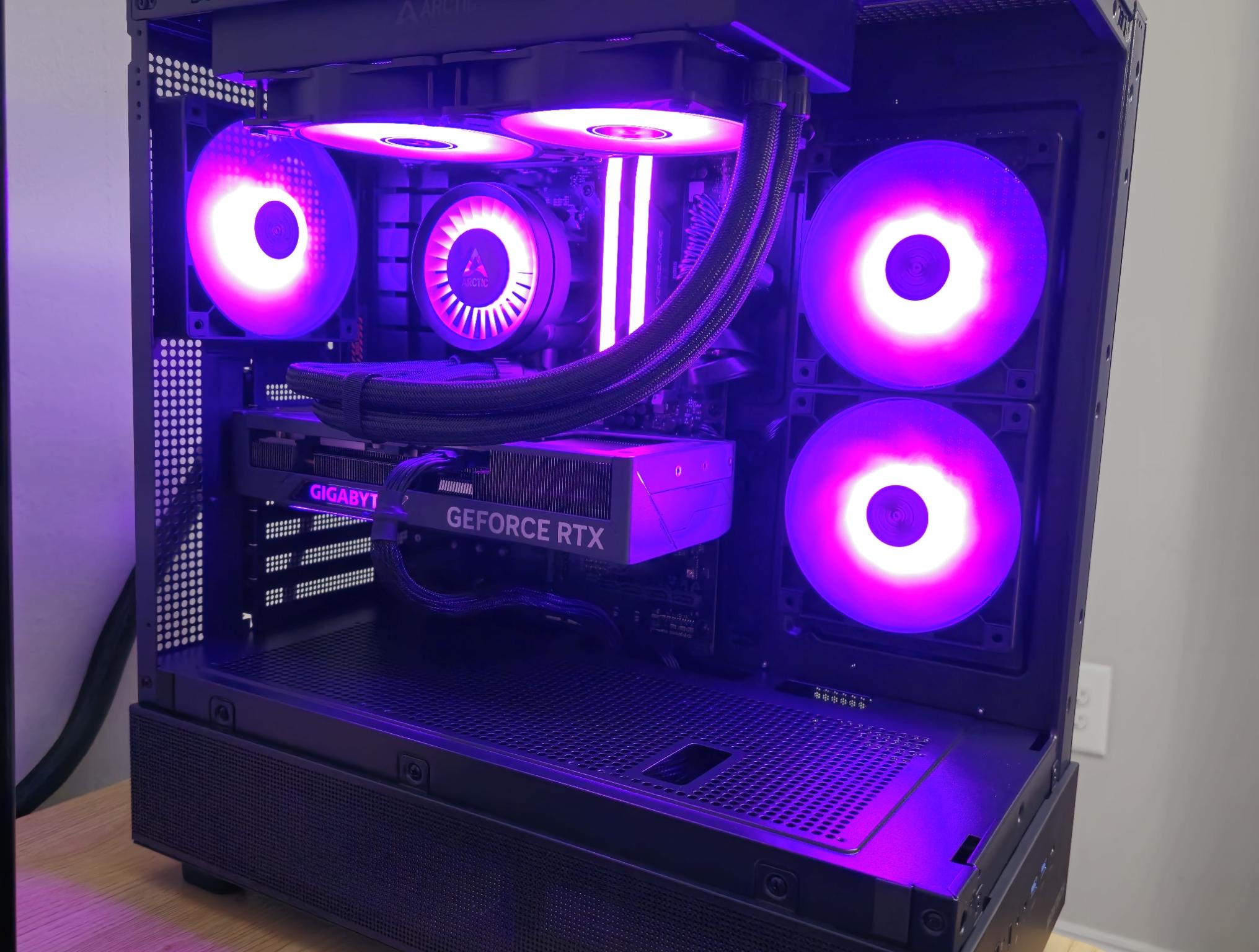 ⬛Onyx⬛ RTX 4070 Super ⬛ Ryzen 7 7700X ⬛ 32GB DDR5-6000 ⬛ 2 TB SSD