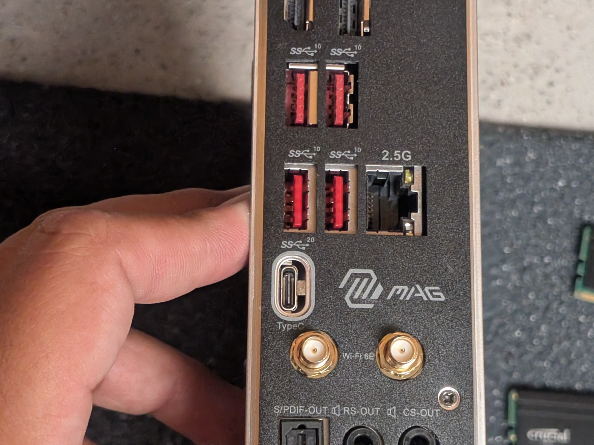 MSI Mag B760 combo
