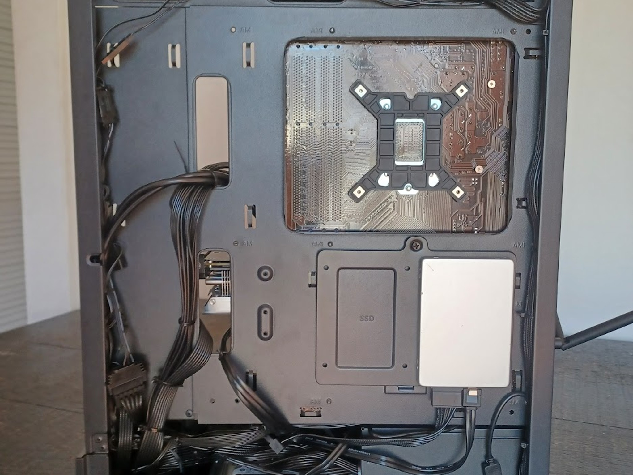 ⚡️ 1080p 4.0GHz BEAST Ready to Game PC – GTX 1070 Ti | 16GB RAM | ARGB | FAST BOOT ⚡️