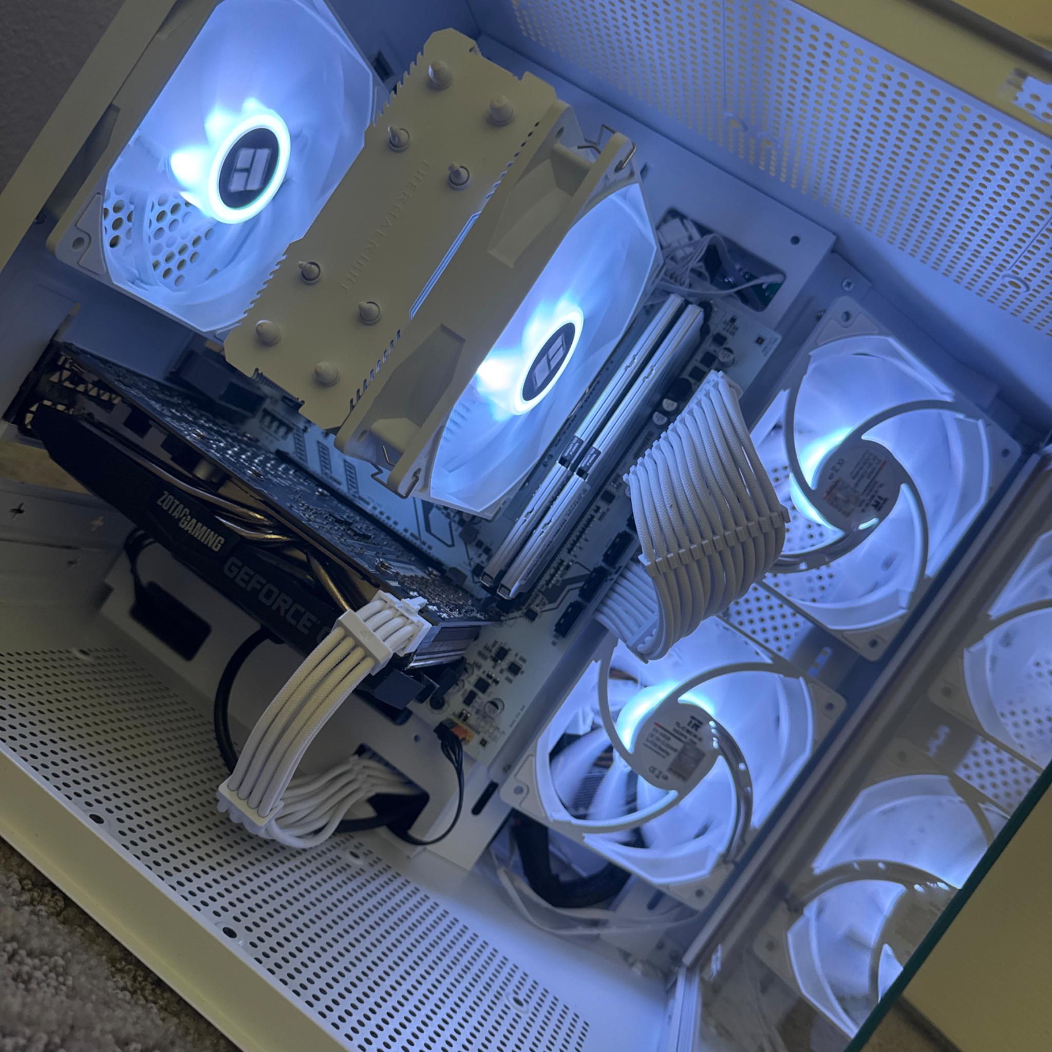 CLEAN ALL WHITE⚪️|GTX 1660 TI|R5 2600|16 GB RAM|1 TB|+WI-FI & Bluetooth|