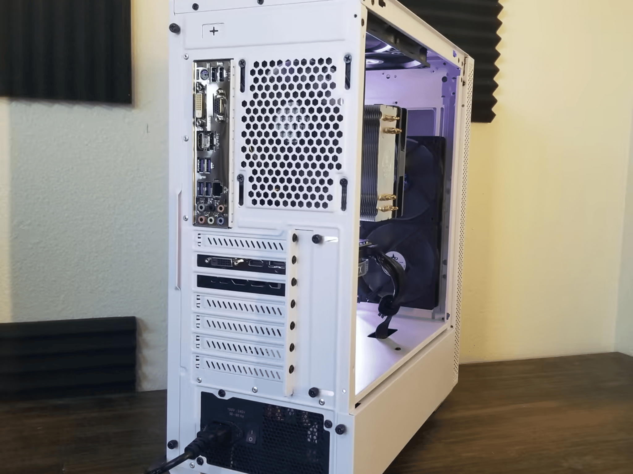 Intel i5 10400 // EVGA RTX 2060 // 16GB 3200MHz // 480GB
