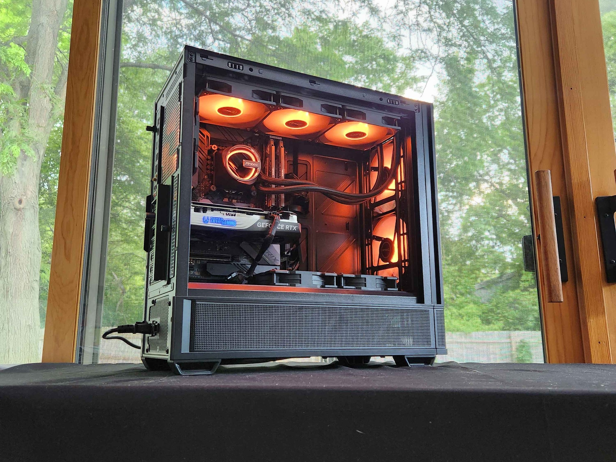 🍀RTX 4070 | Core i9-9900K | 32GB DDR4 | 2TB NVMe | WiFi | Windows 11