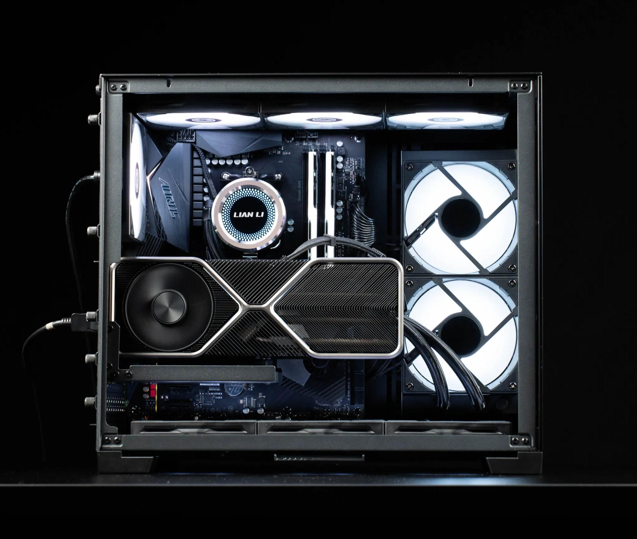 ~Nighthawk~ (RTX 3080 FE | Ryzen 7 | 32gb RAM | 1tb SSD | Bluetooth | WiFi)