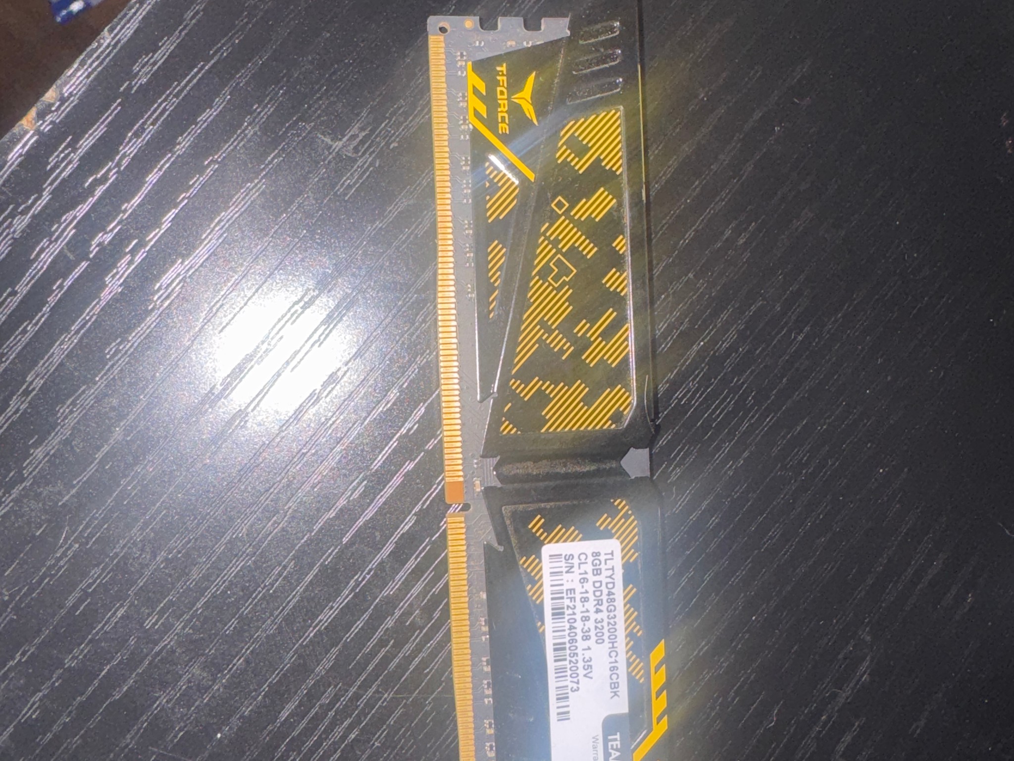 TEAMGROUP T-Force Delta TUF Gaming Alliance 16GB DDR4-3200 (2x8GB)