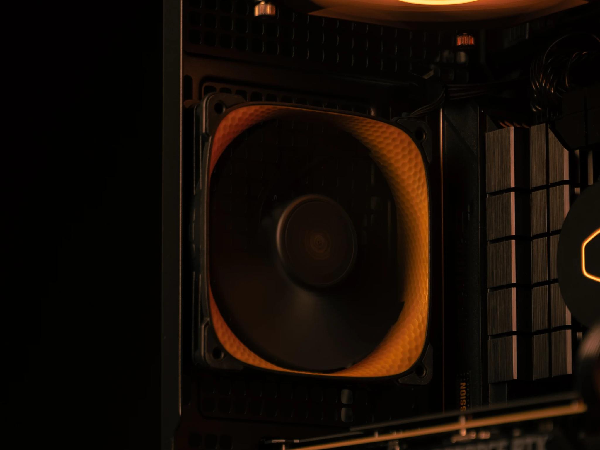 “Psyllobora” RTX 4070 Ti Super i7 13700F 32GB Windows 11 Pro 2TB Workstation Gaming PC