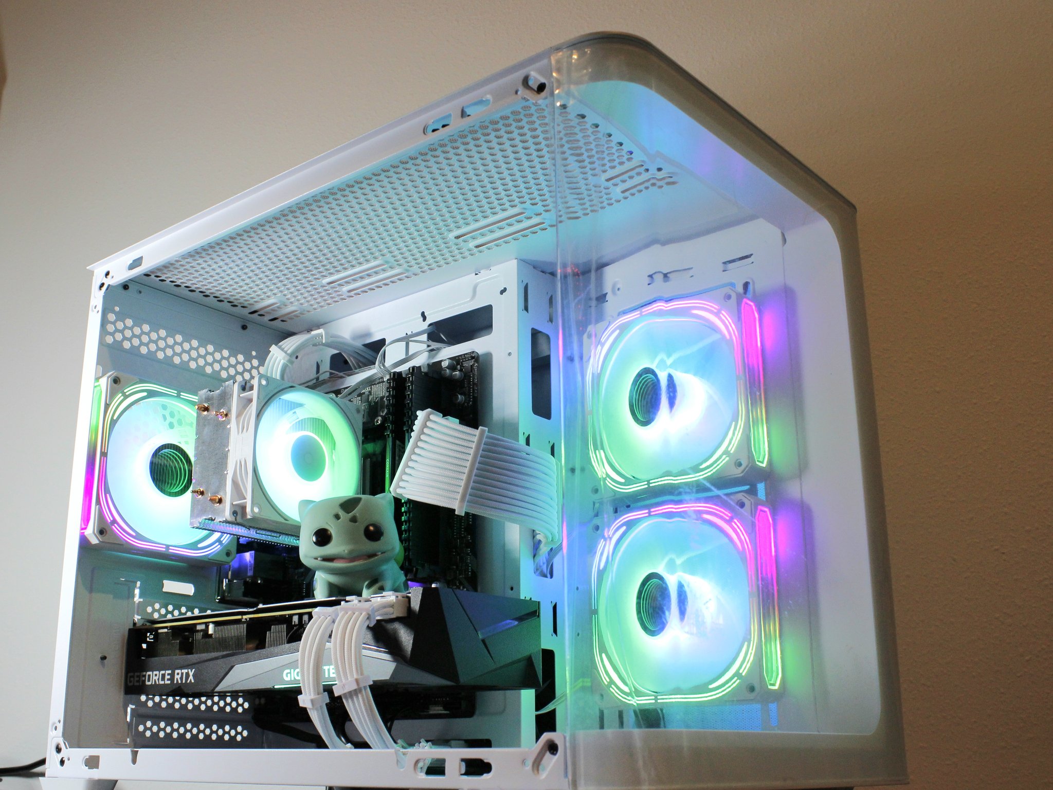 🐢🦖🌿Bulbasaur🌿🐢🦖 White Gaming PC [RTX 3060ti][32GB RAM]