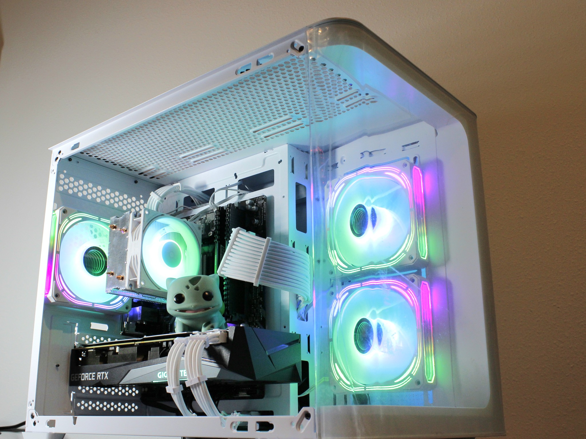 🐢🦖🌿Bulbasaur🌿🐢🦖 White Gaming PC [RTX 3060ti][32GB RAM]