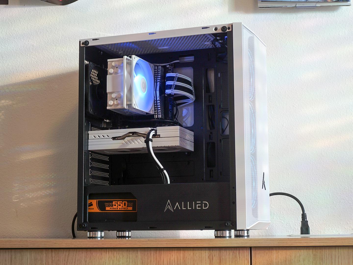 WK7 - Intel i7-7700k / RX 580 8GB / 16GB RAM DDR4 / 512GB NVMe SSD – Budget Gaming PC