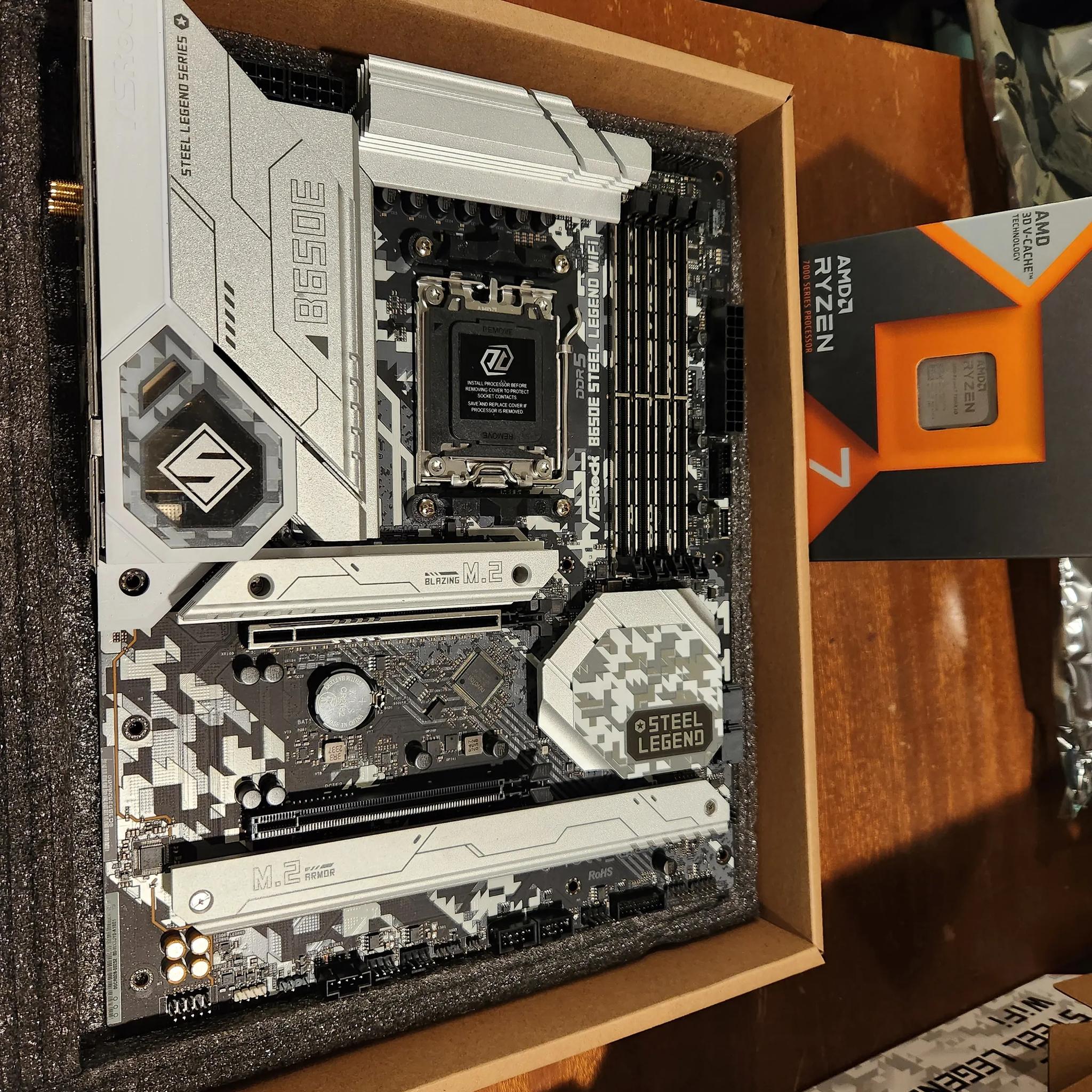 7800x3D + Asrock B650E Steel Legend Wifi