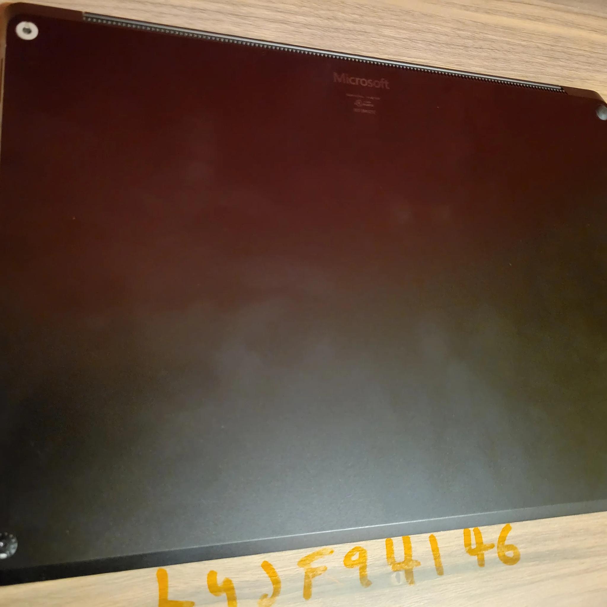 Microsoft Surface Laptop 3 - 256gb ssd - 13.5" 2k touch screen - intel i7