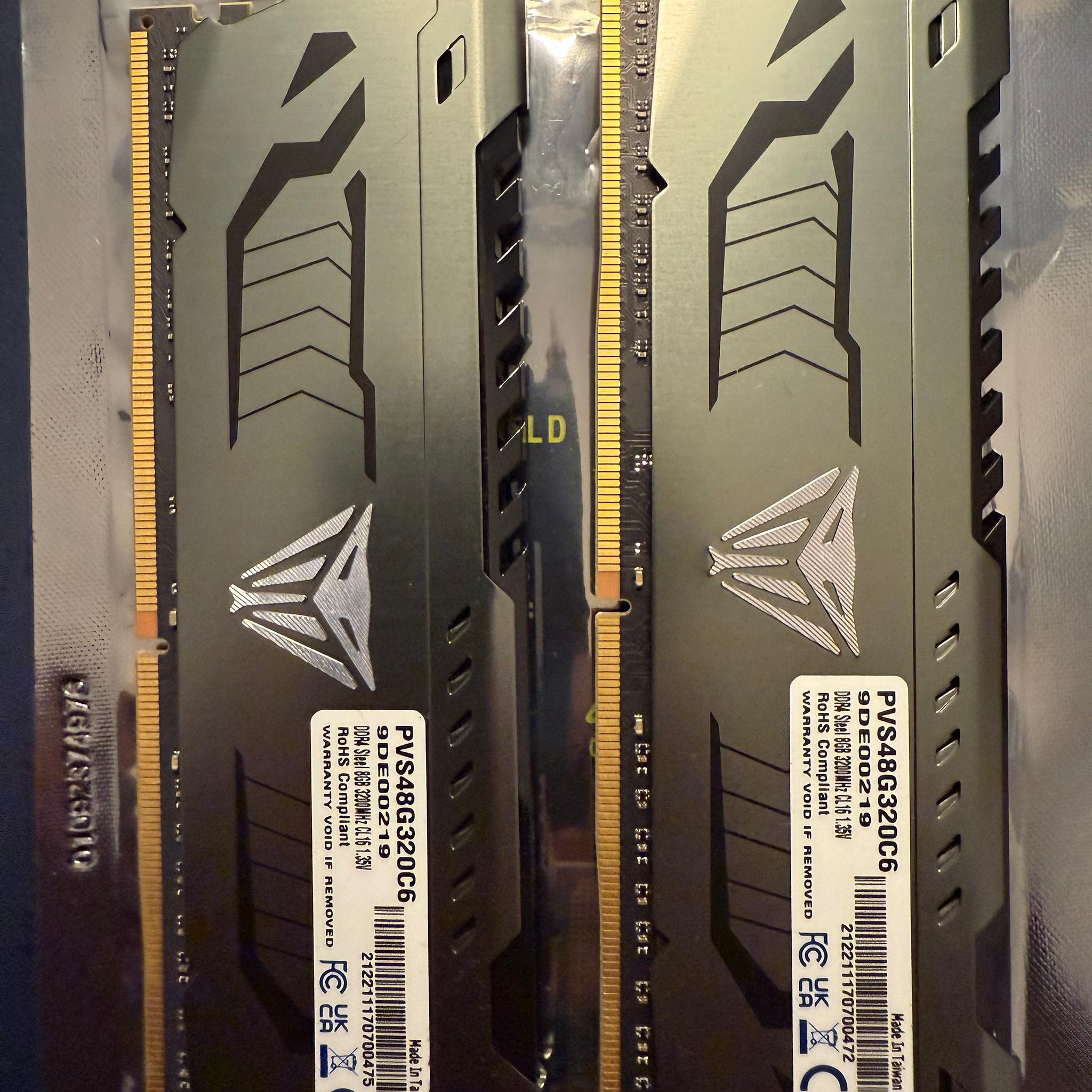 Patriot Viper 16GB 3200 MHZ RAM