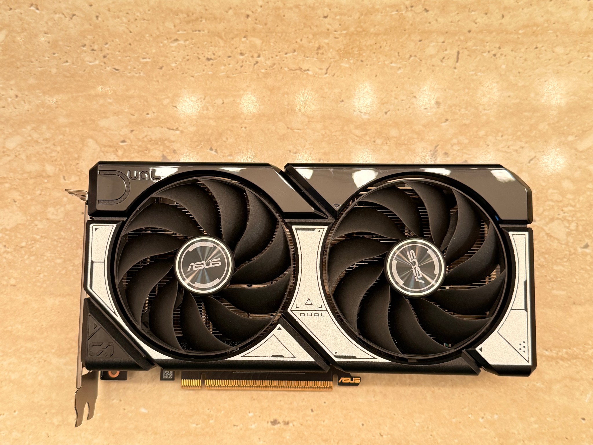 ASUS Dual GeForce RTX 5060 8GB GDDR7 OC Edition