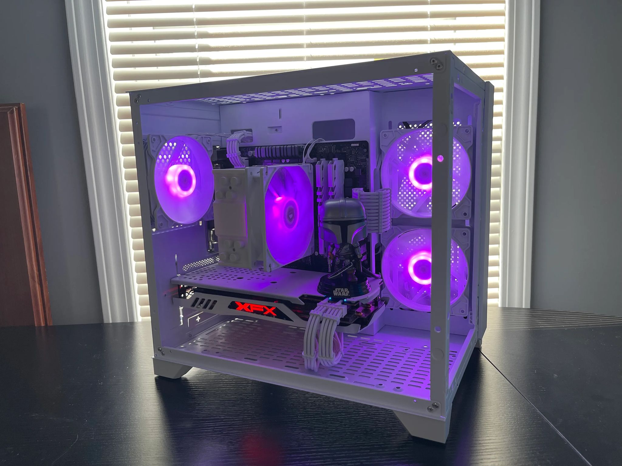 ⭐Mandalorian✨ RX 580 |  Ryzen 3 2200G | 1TB NVME | 16GB RAM