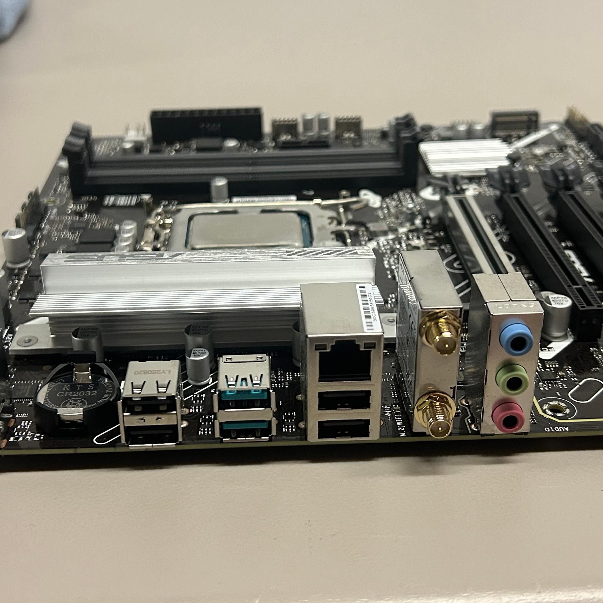 Intel i7-14700f Asus B760M Max Gaming Wifi Combo