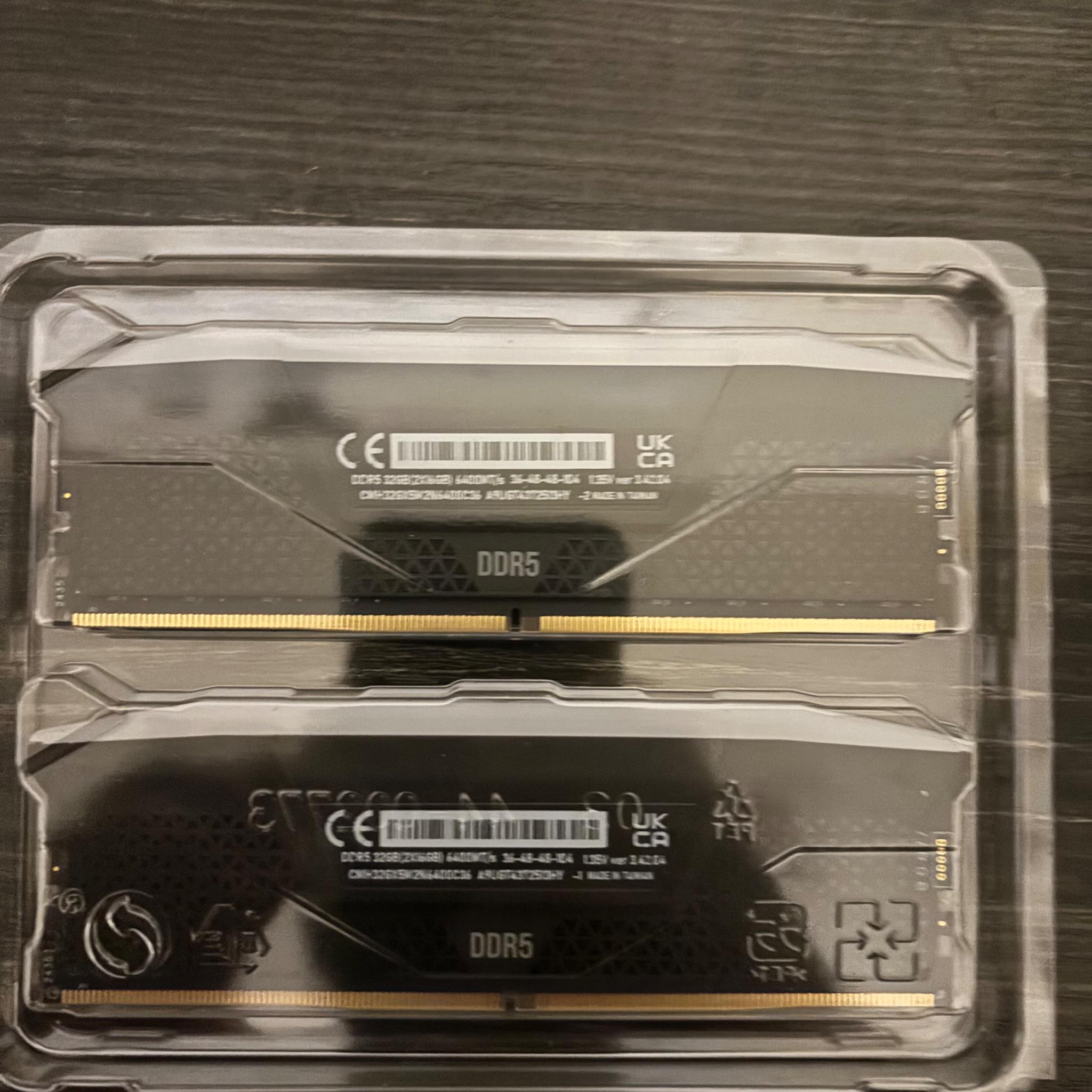 Corsair vengeance rgb ddr5 6400