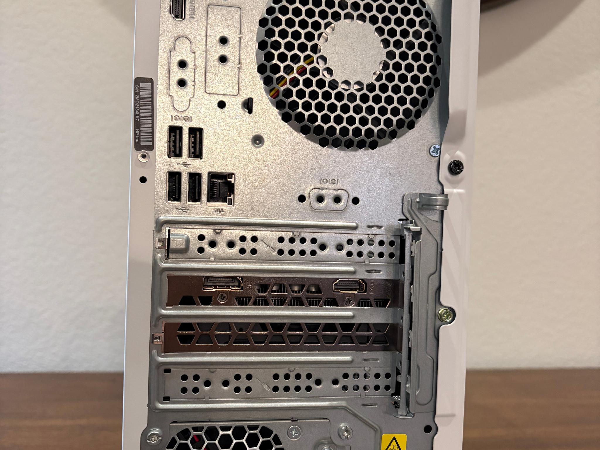 RX 6500 XT +  Core i3-12100 esports pc