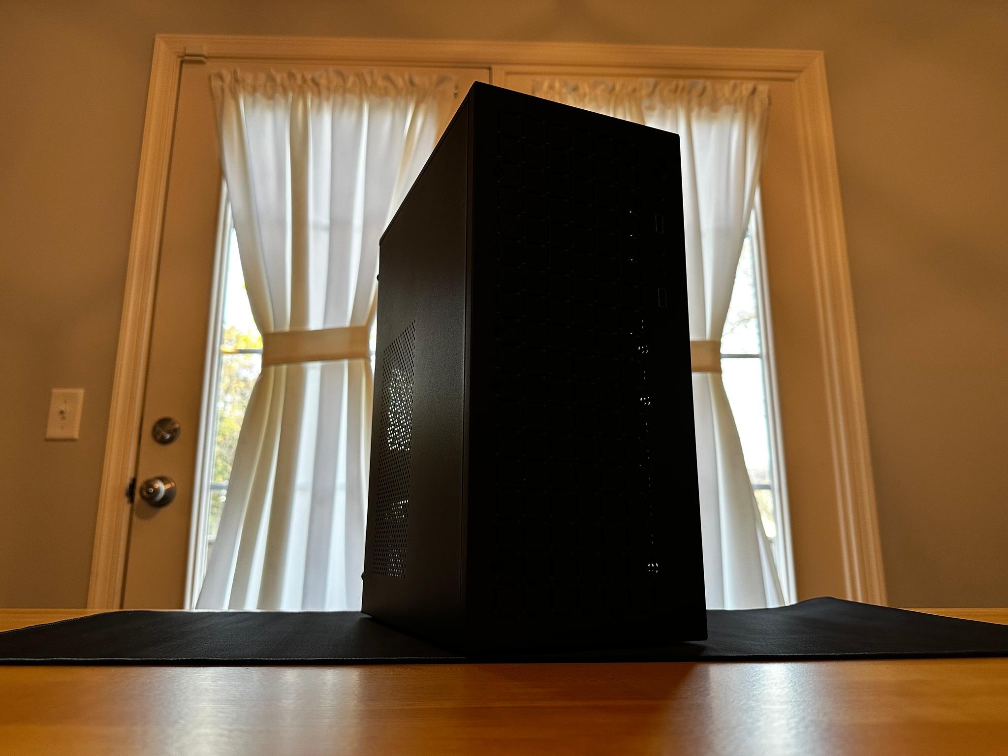 ⚫️🧊|RTX 3060 12gb, Core i7 1tb SSD, 16gb Ram, Wifi Equipped Gaming PC!