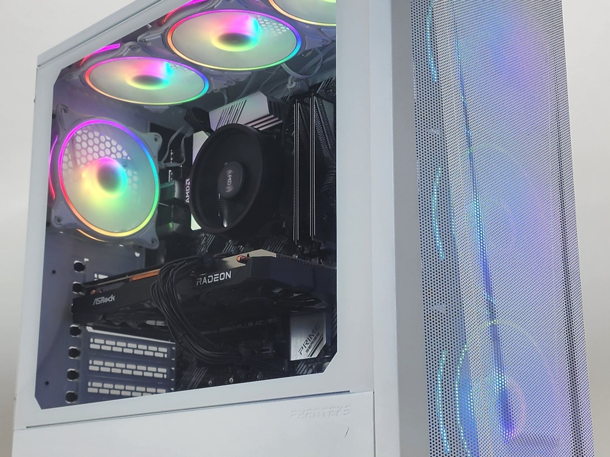 Gaming PC Ryzen 5 5500 16GB RAM 1TB SSD RX 7600 8GB Win11 Computer