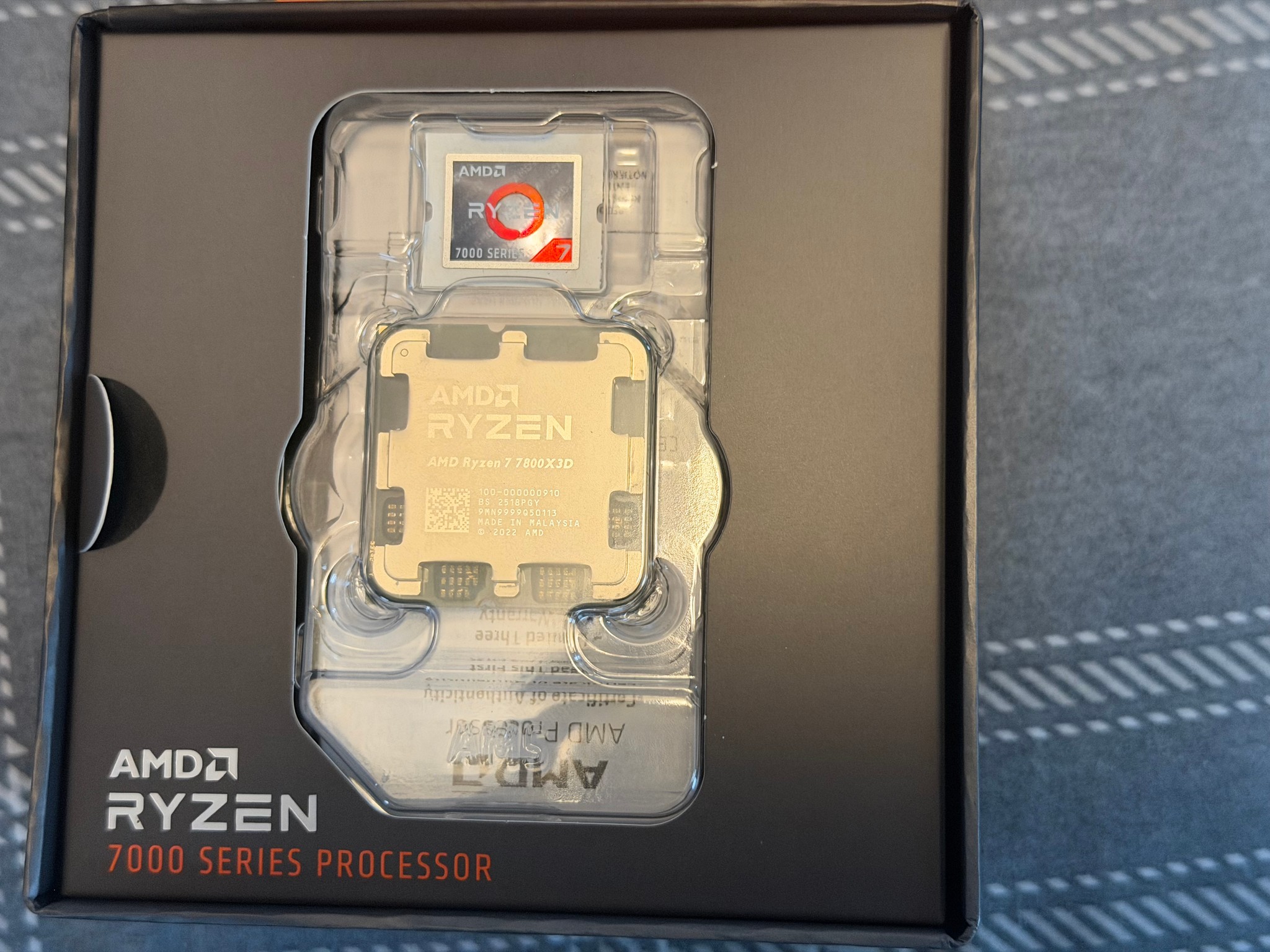 AMD Ryzen 7 7800X3D