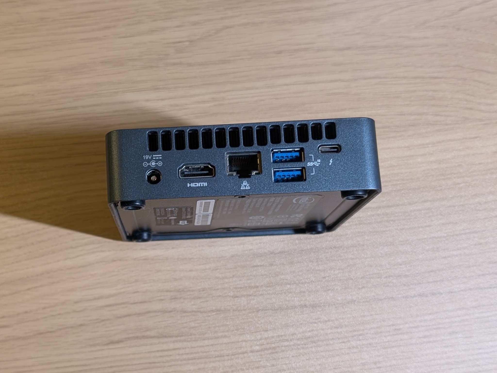 Refurbished NUC running SteamOS like Bazzite