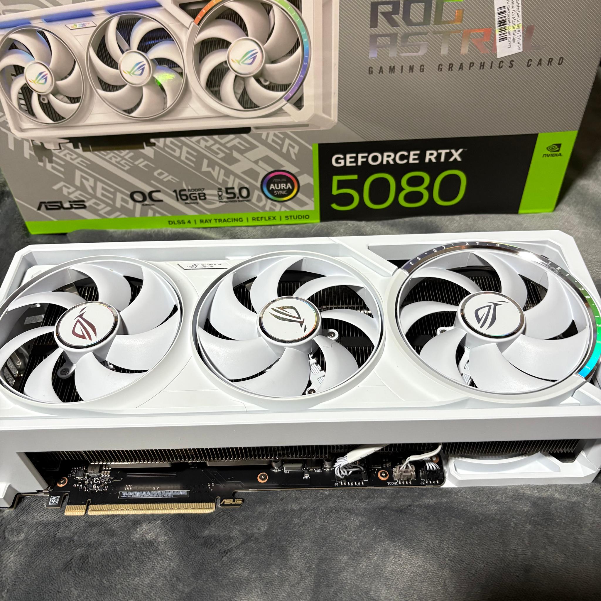 Barely used! Asus ROG astral 5080 OC in white!
