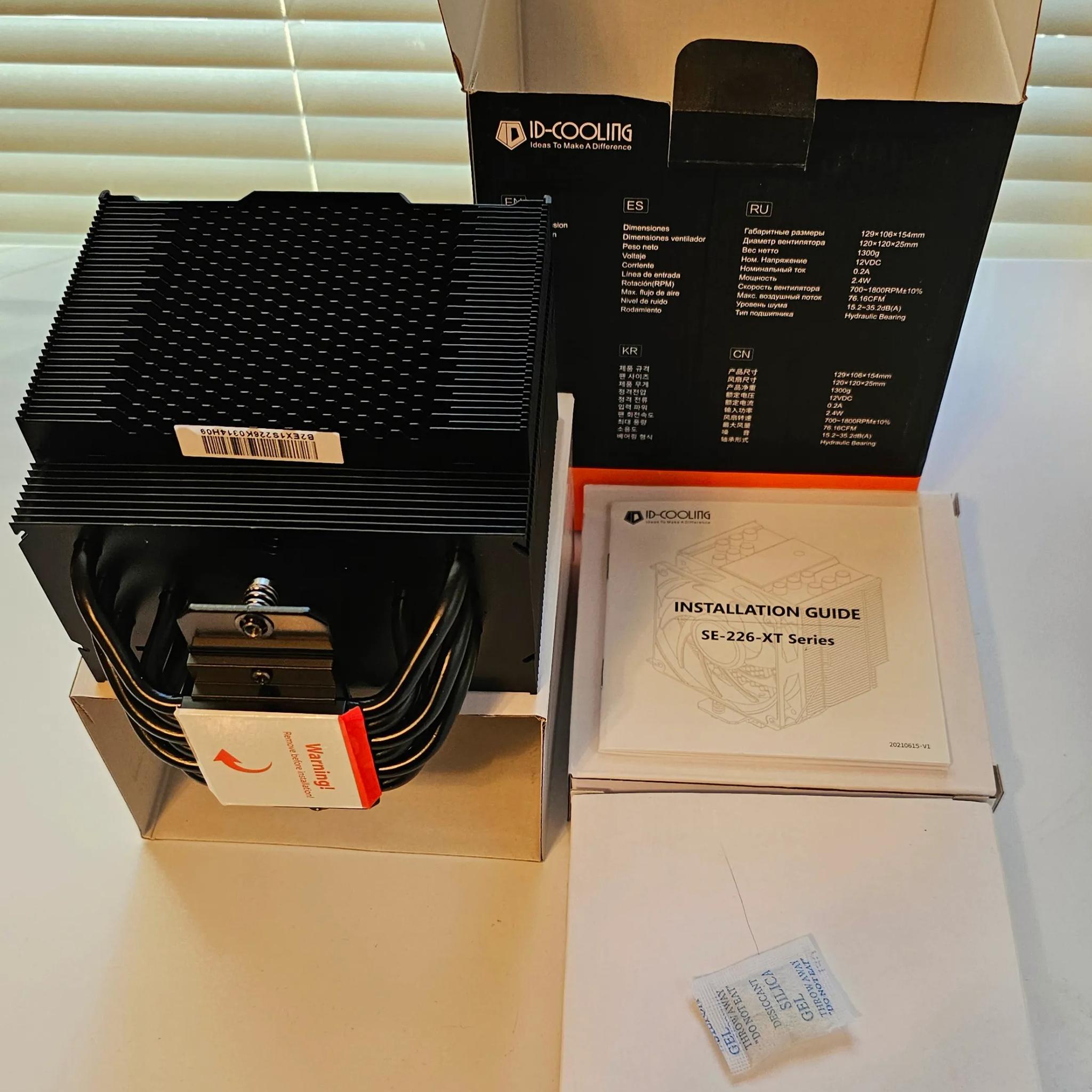 ID-COOLING SE-226-XT BLACK LGA1700 CPU Cooler