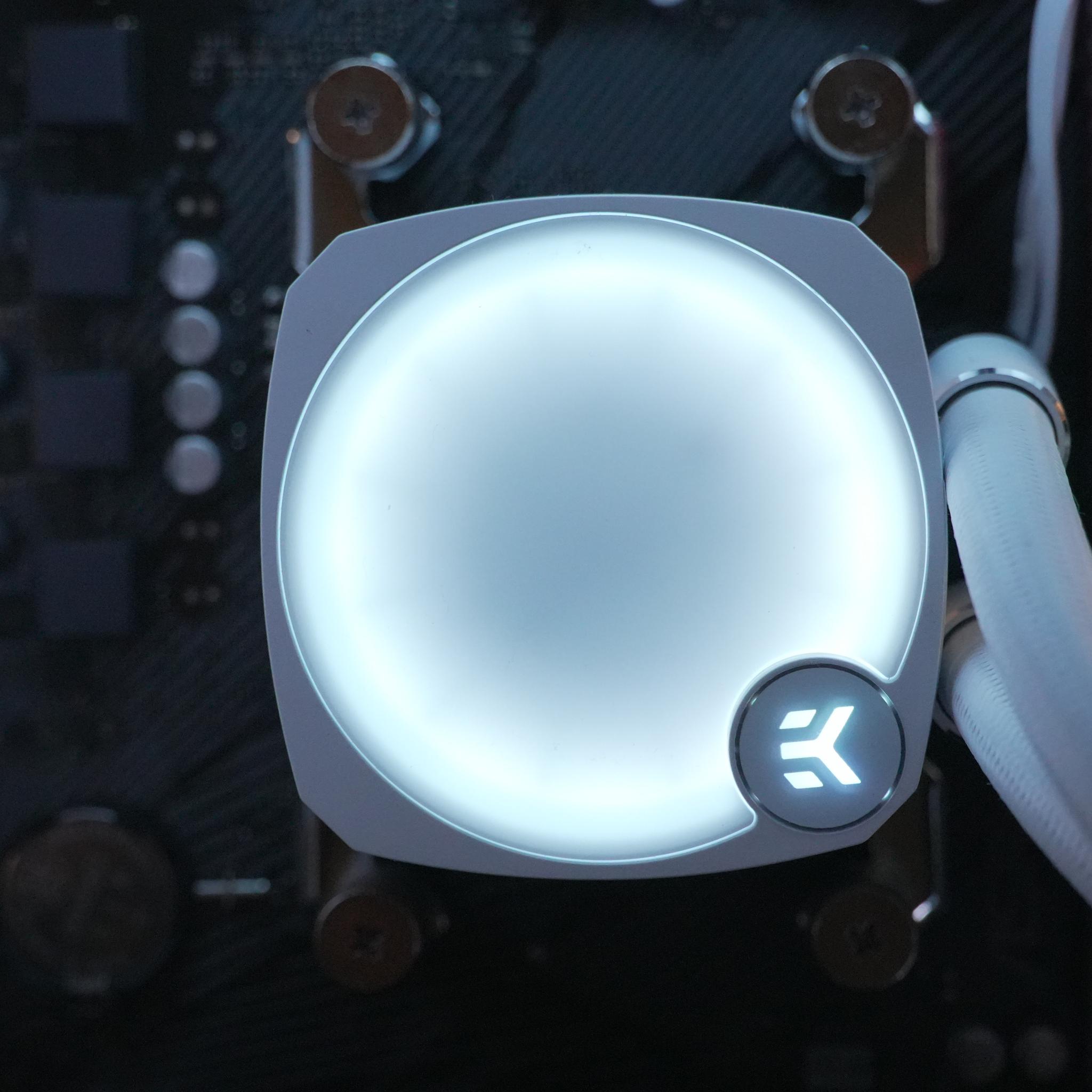 White Hollow |RTX 3060 TI|RYZEN 5 5600X|16GB DDR4|500GB SSD|WINDOWS 11 PRO ACTIVATED| WIFI & BT|