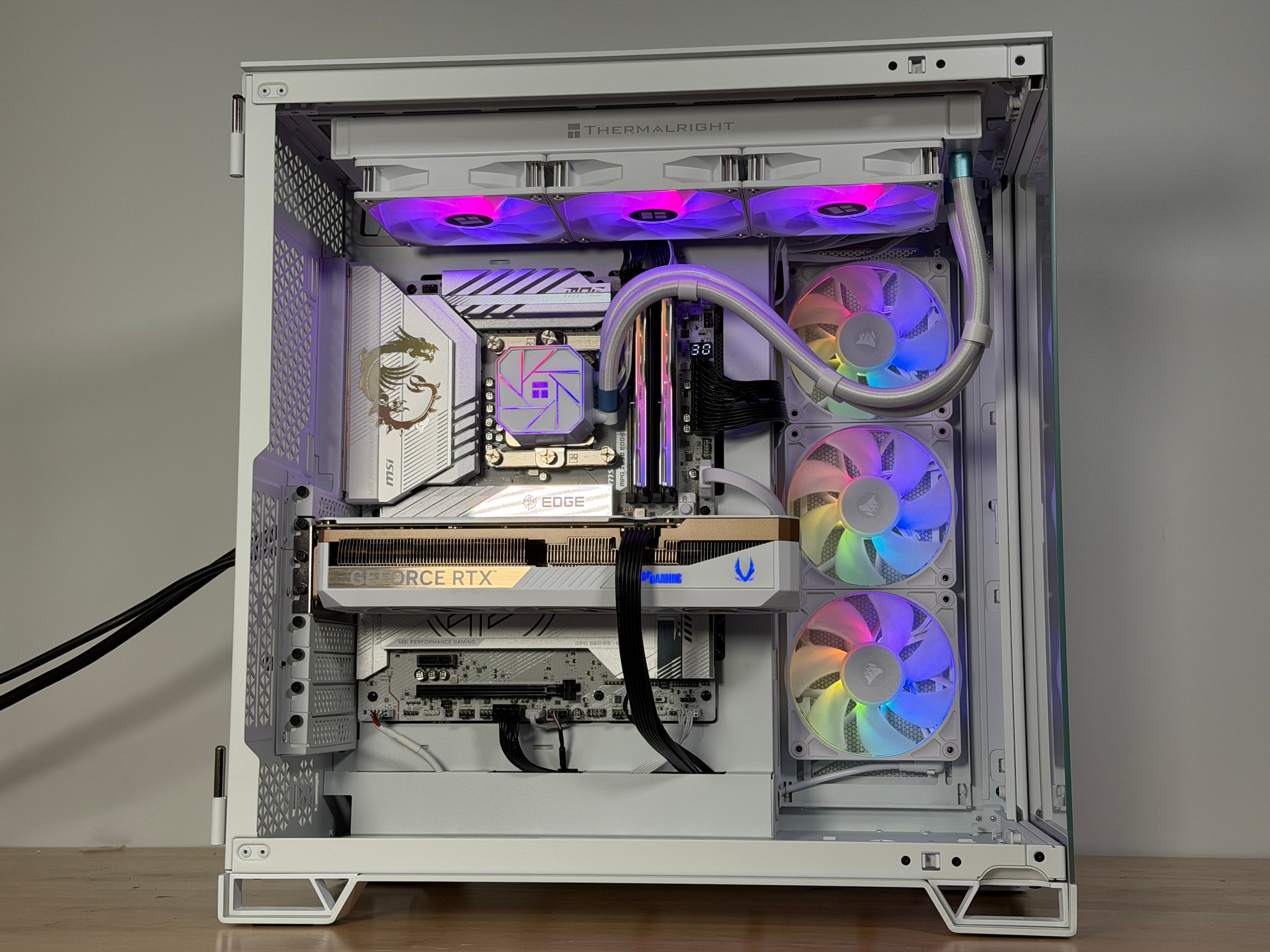 RTX 5070ti Intel Core Ultra 7 265kf All White Gaming PC