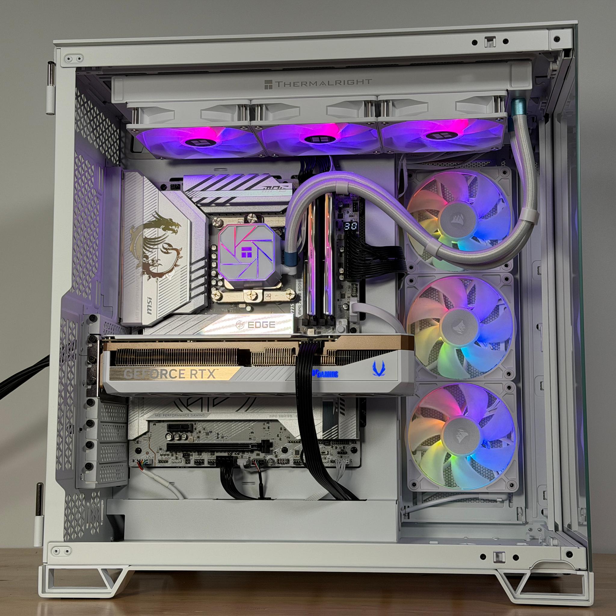 RTX 5070ti Intel Core Ultra 7 265kf All White Gaming PC