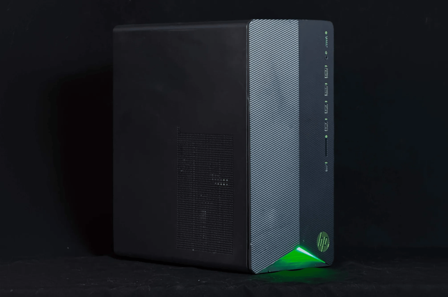//OMEN Gaming PC// - Ryzen 7 2700, RX 580, 16GB Ram, 256GB SSD