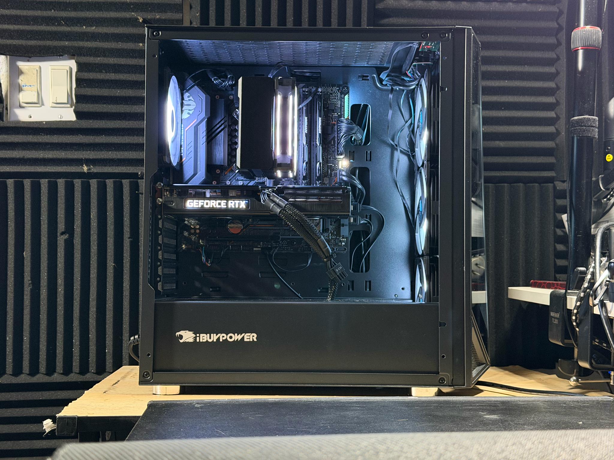 i5 10400F | RTX 3050 8GB | 16GB DDR4 | 240GB SSD + 1TB HDD