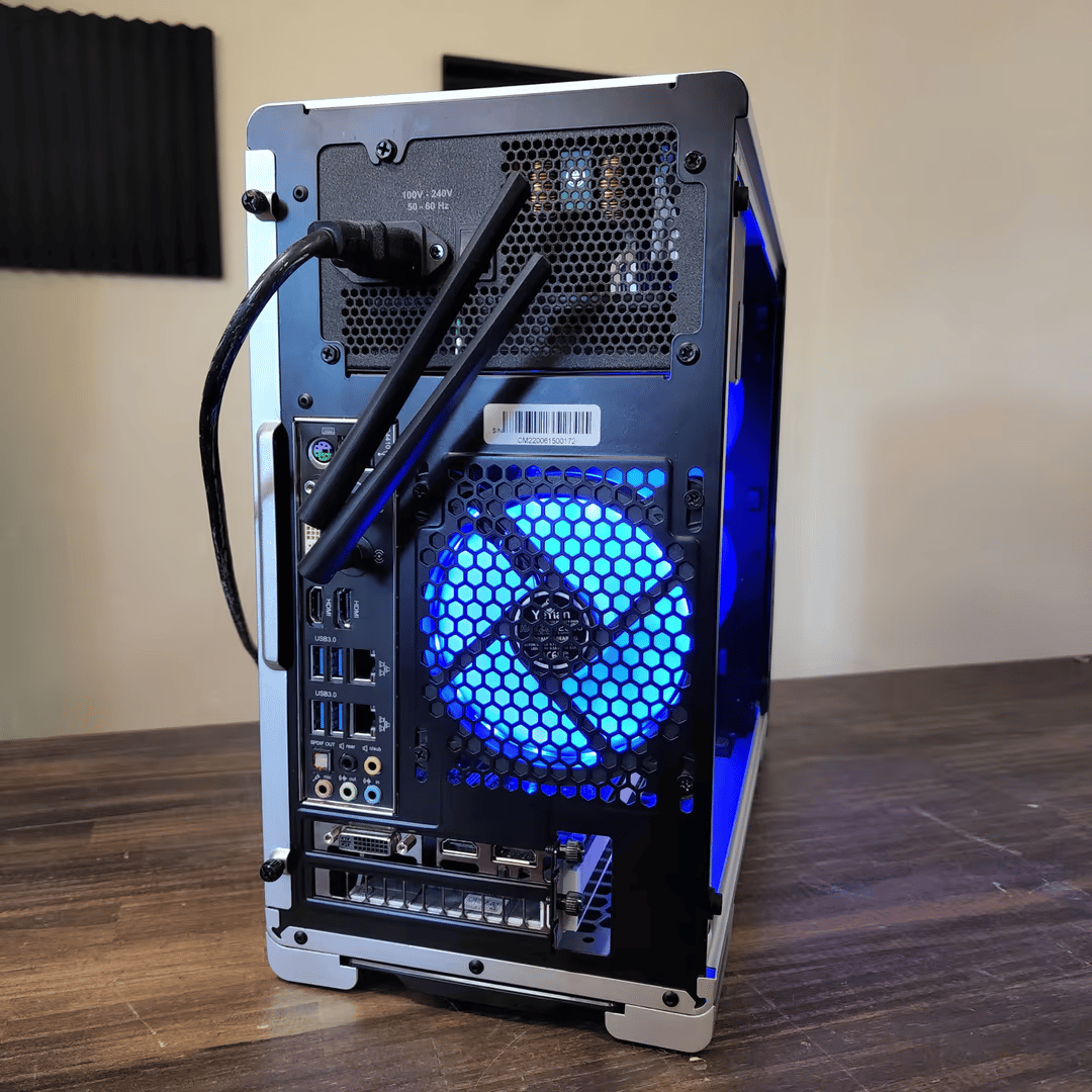  Intel Core i5 4570 // Nvidia GeForce GTX 950 // 16GB 1600MHz