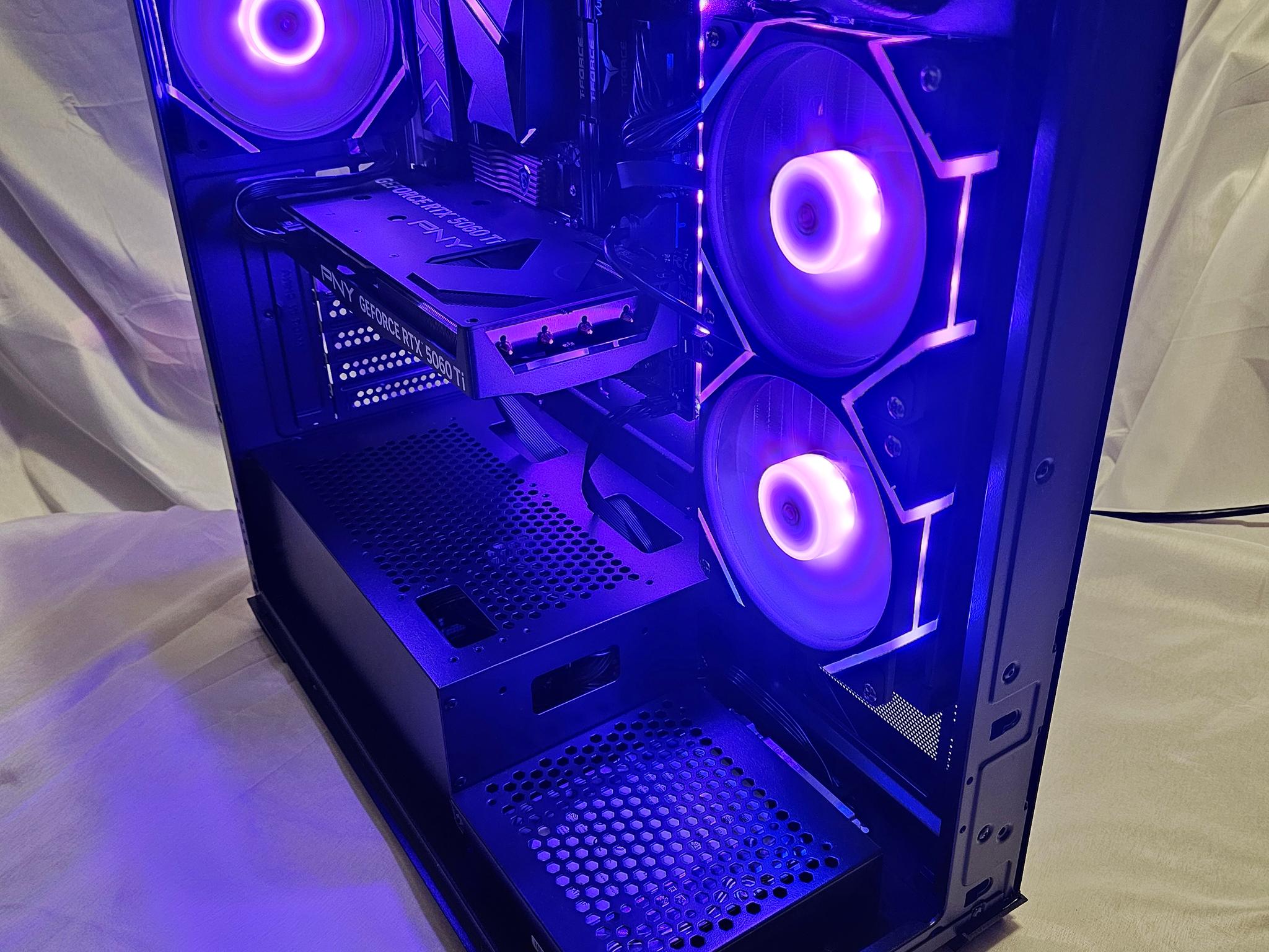 Échelon REQUIEM - AM5 Ryzen 9600X -5060TI- 2TB Gen5 - 2TB HDD -1440p