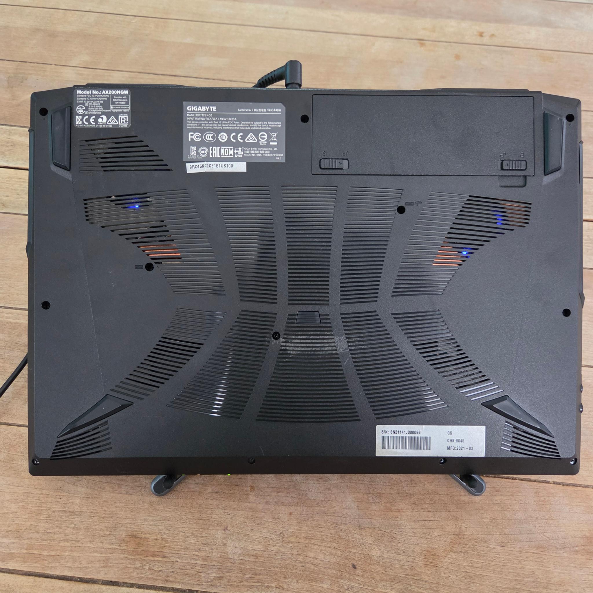 Gigabyte G5 KC gaming laptop 32GB DDR4 / 2 TB NVME SSD