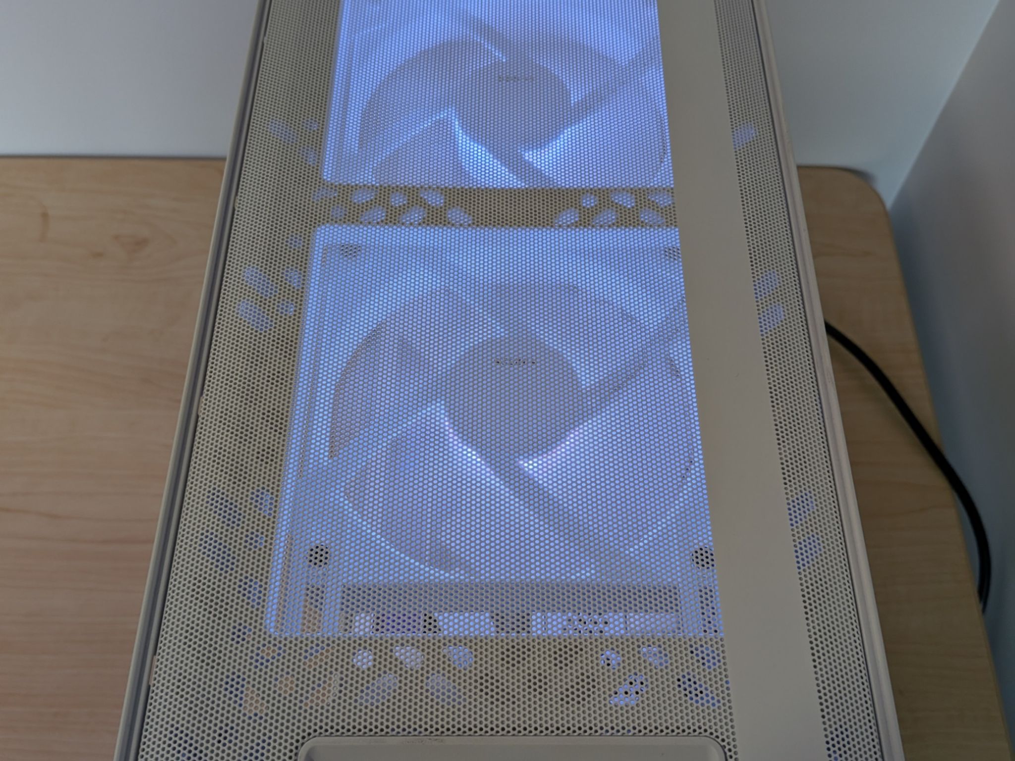 White ITX Gaming PC: Ryzen 5 5500 | RTX 3070 | 16GB DDR4 | 1TB SSD