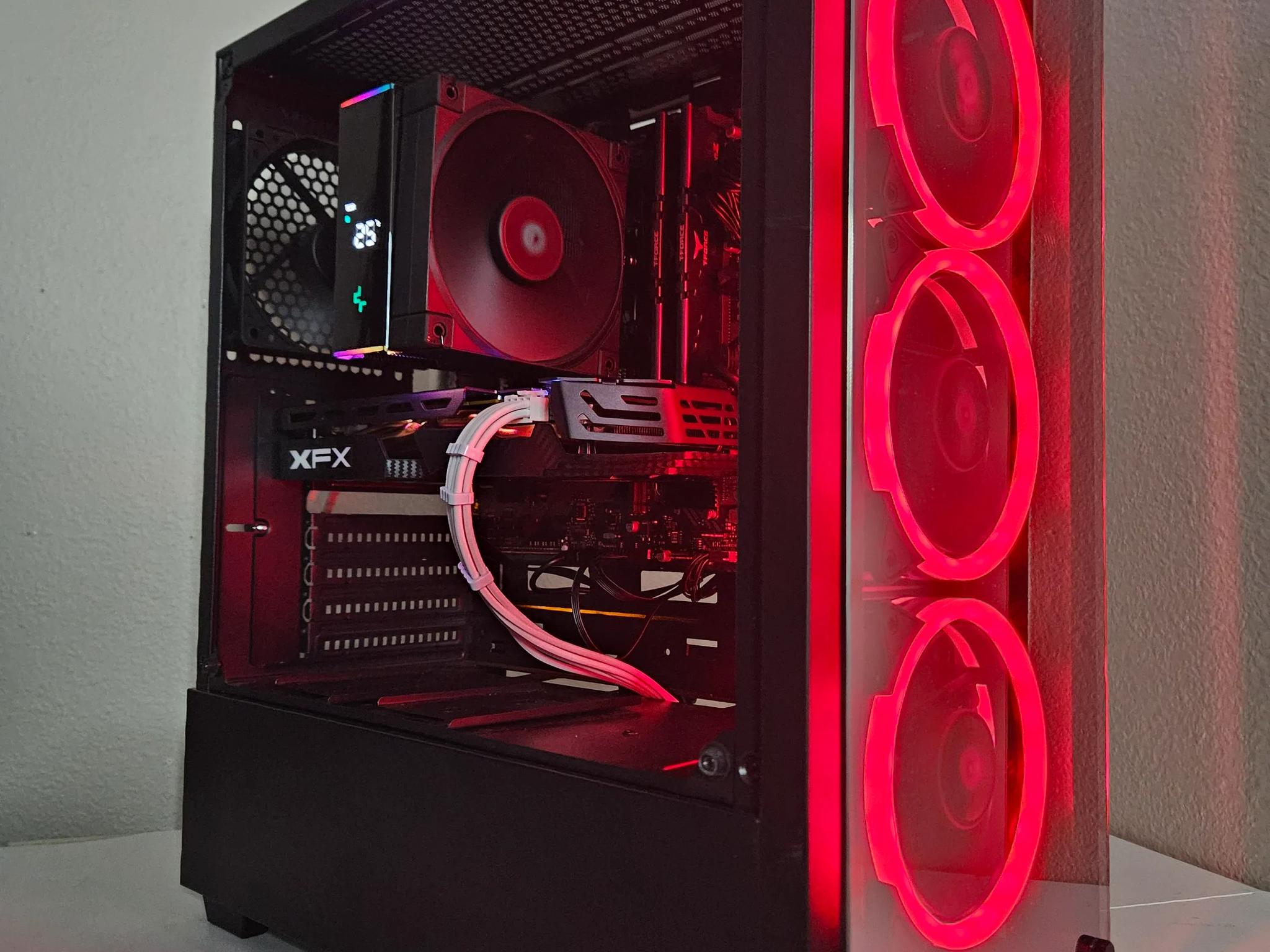 Gaming pc | ryzen 5 | Rx 580| 16gb ram | wifi | WIN 11