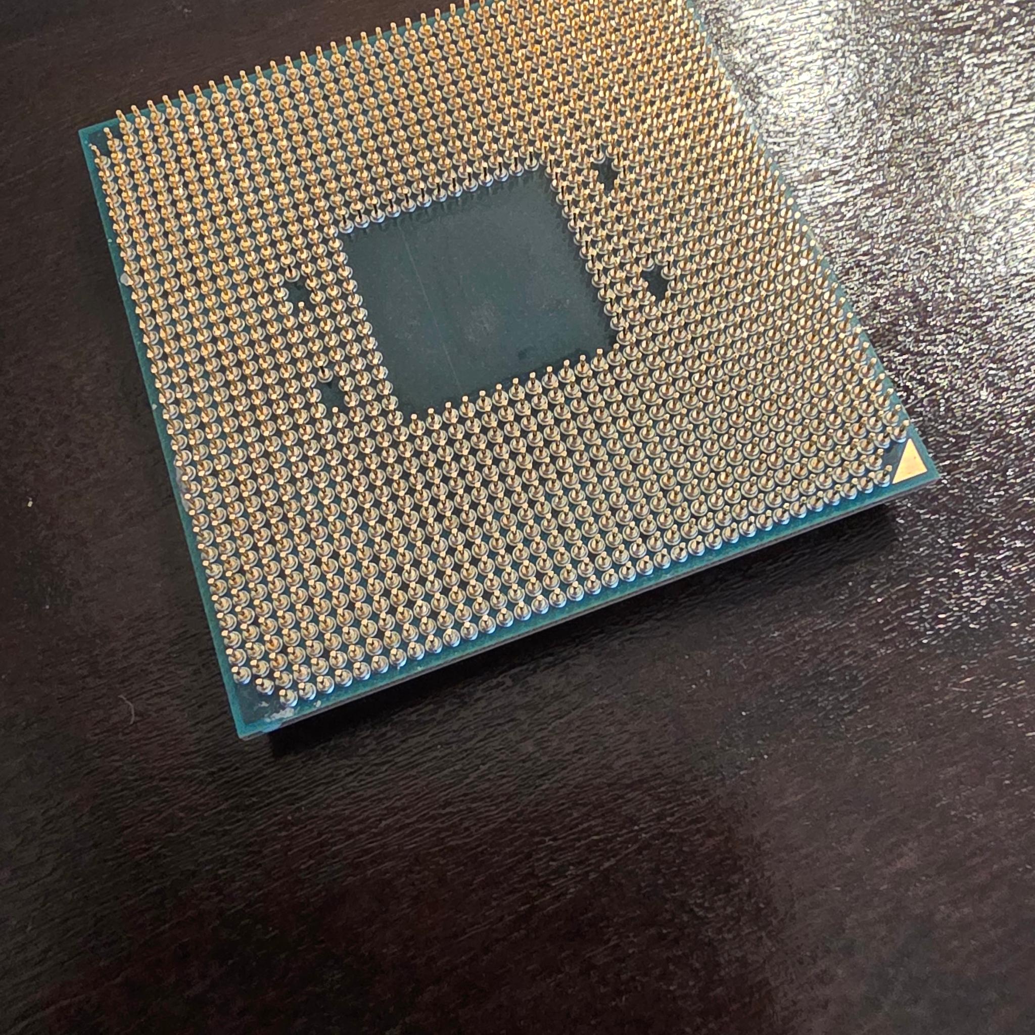 AMD Ryzen 7 5800X