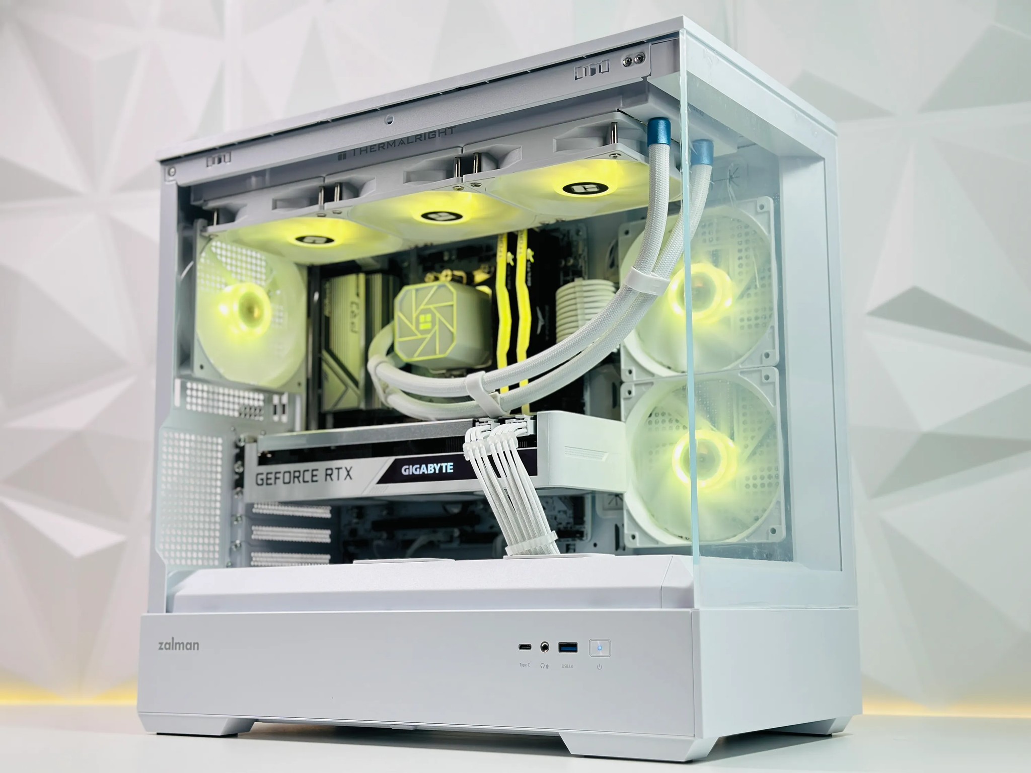 🤍🐻‍❄️Gaming PC▪️Nvidia RTX 3070 8GB▪️AMD Ryzen 7 5700X 8 core▪️32GB DDR4 ▪️ 1TB SSD NVME