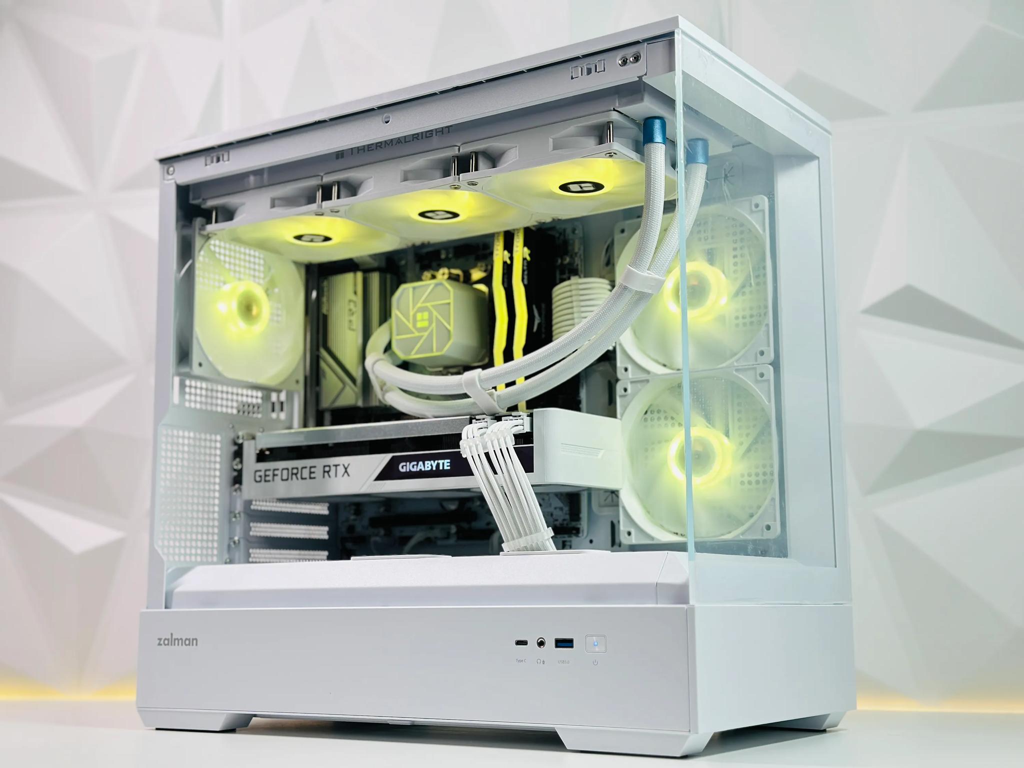 🤍🐻‍❄️Gaming PC▪️Nvidia RTX 3070 8GB▪️AMD Ryzen 7 5700X 8 core▪️32GB DDR4 ▪️ 1TB SSD NVME