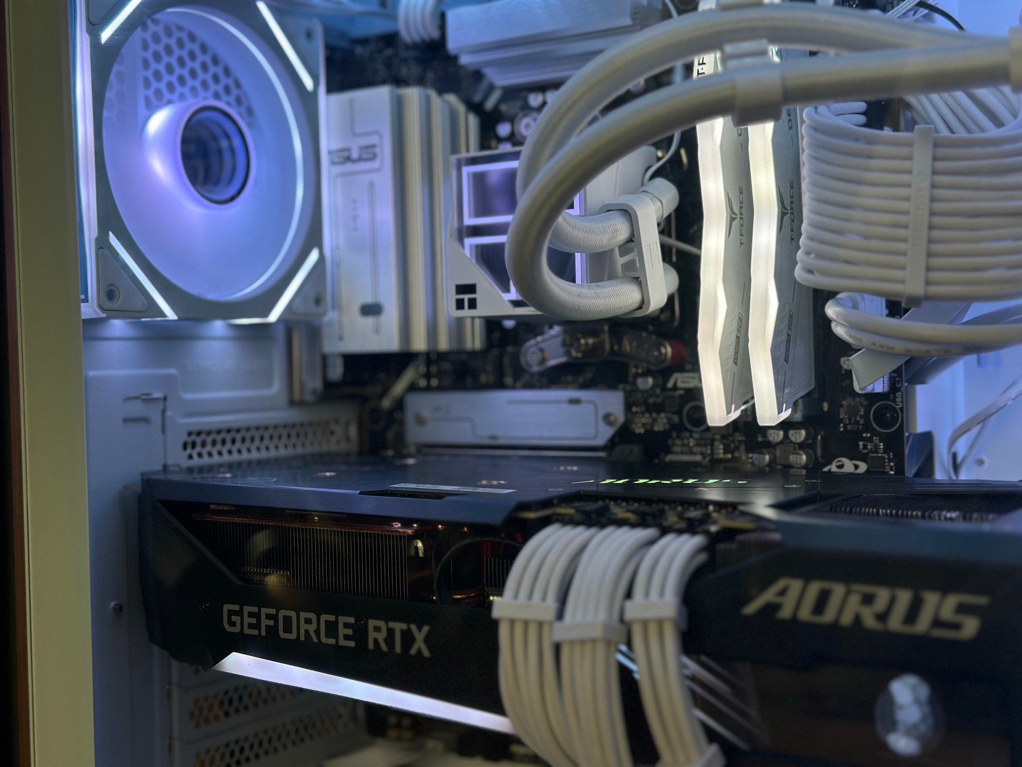 ❄️ RTX 3070 TI Ryzen 5 Gaming PC ❄️ | RYZEN 5 7600x | 32GB DDR5 | 1TB NVME