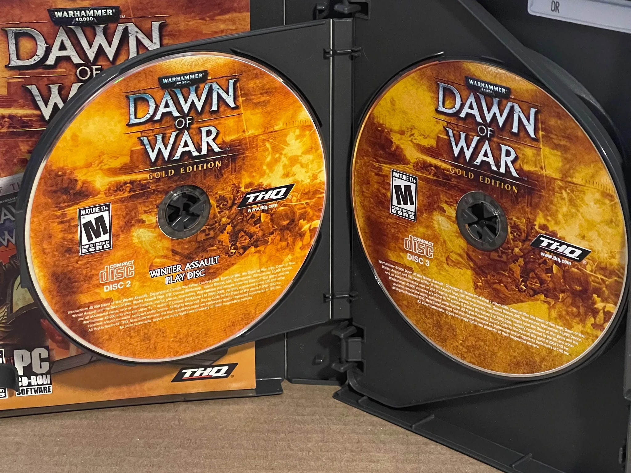Warhammer 40,000: Dawn of War Gold Edition