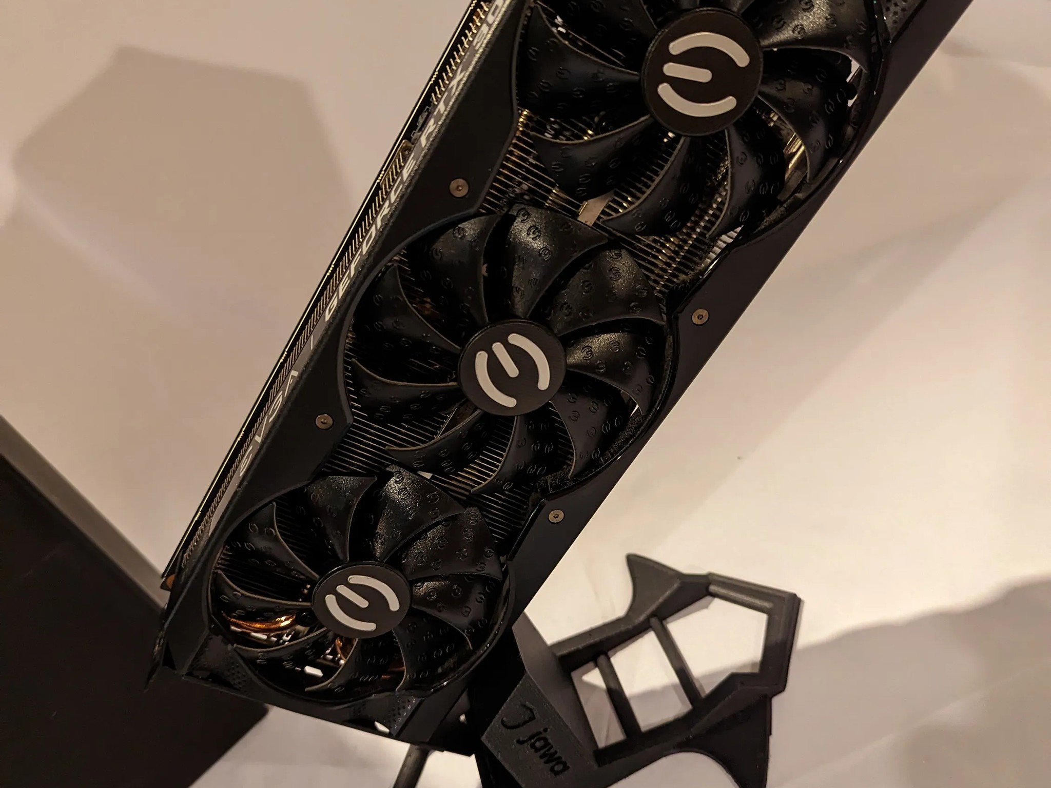 EVGA GeForce RTX 3060 Ti FTW3 ULTRA GAMING