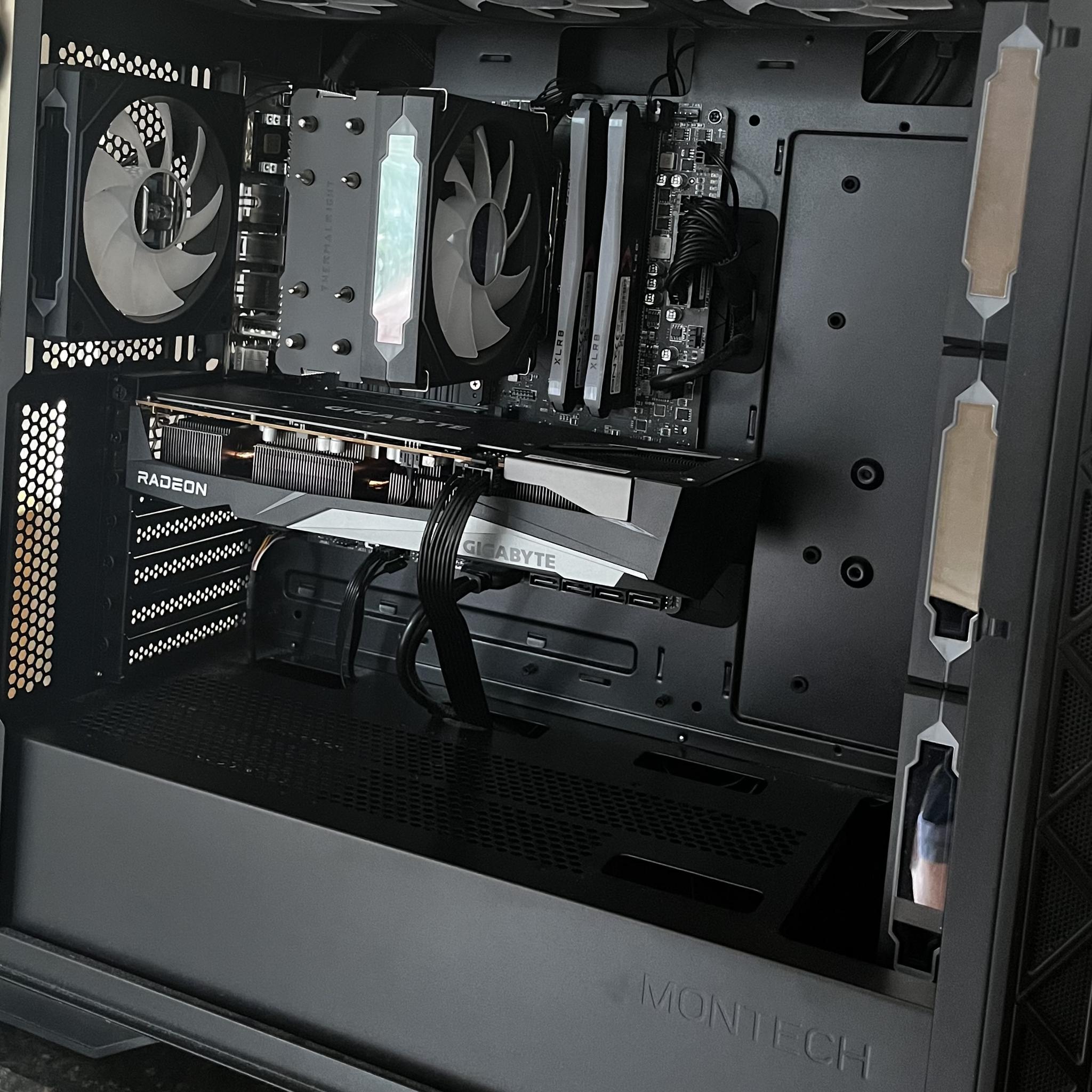 Brand New Gaming PC - R5 5600, RX 7600, 1TB M.2, 16GB DDR4 (READ DESC)