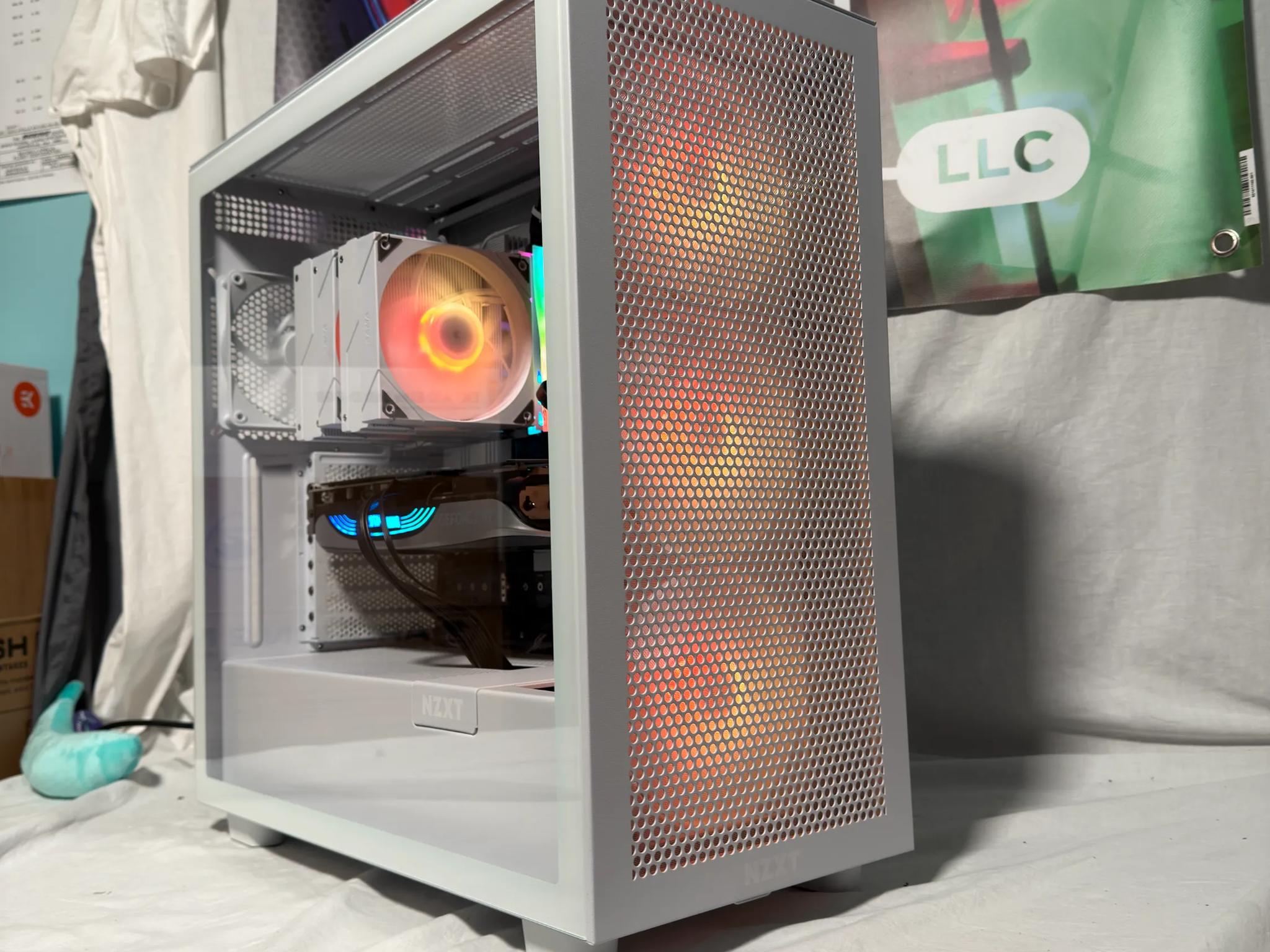 Intel Core Ultra 7 265k, Zotac RTX 4070TI Gaming PC