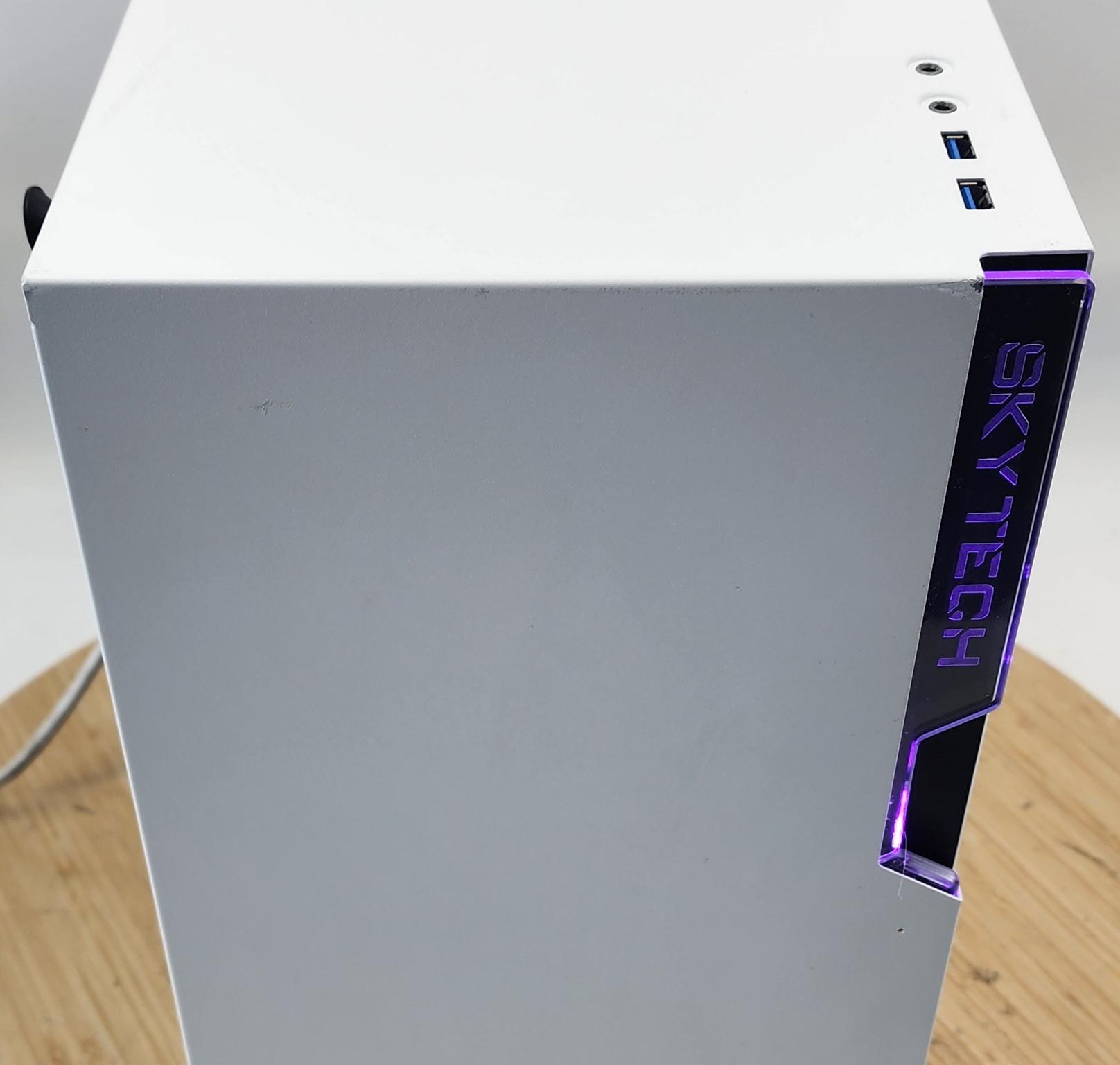 Gaming PC Ryzen 7 3800X 16GB RAM 512GB SSD RX 6600 8GB Windows 11 Computer