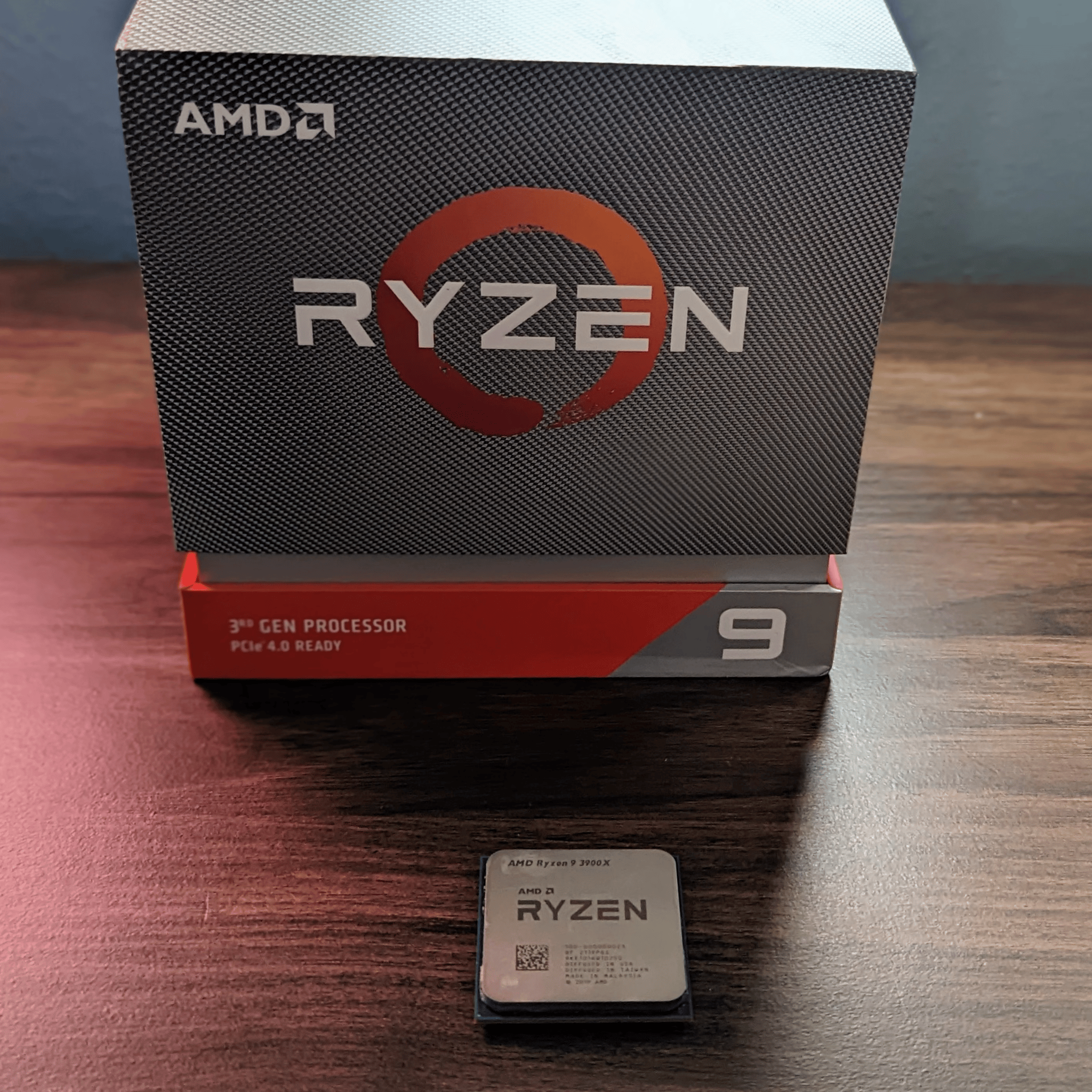 AMD Ryzen 9 3900X
