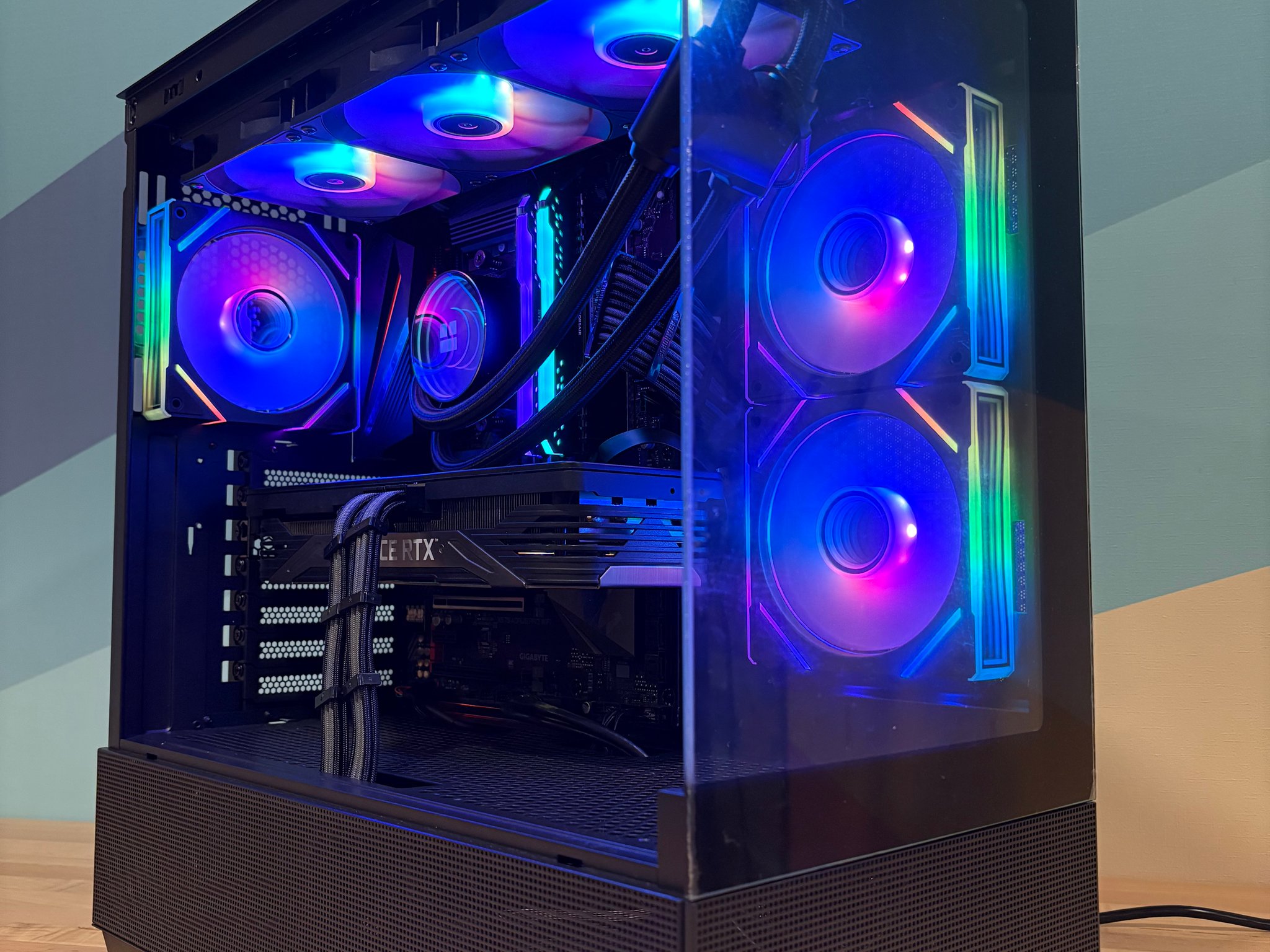 iBUYPOWER RGB PC- i7 13700K | RTX 4060ti 16GB | 32GB DDR5 | 2TB