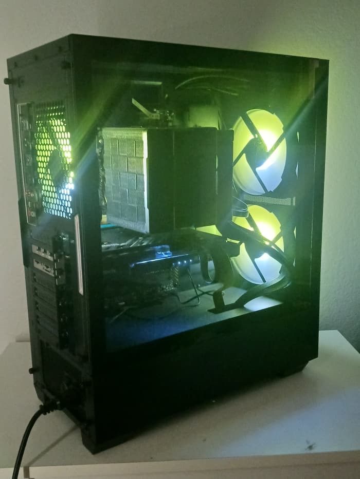 Complete High-End Gaming PC; AMD Ryzen 7; AMD Radeon RX 7600 XT