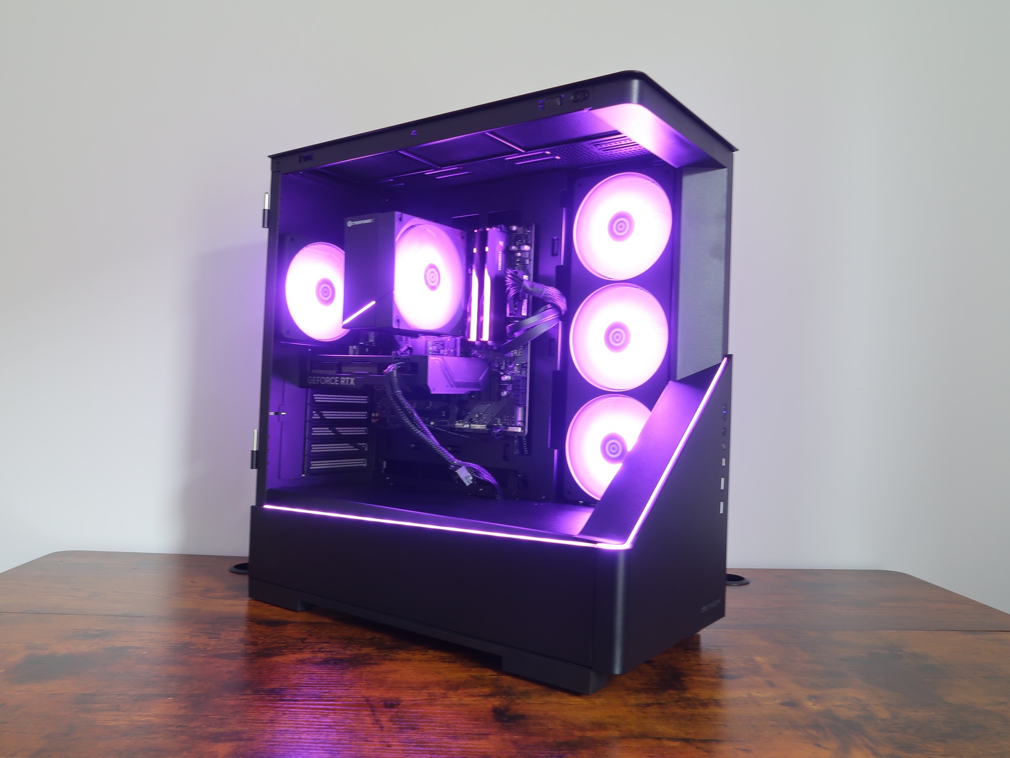 GeForce RTX 4060 Ti Custom Gaming PC - Ryzen 5 8400F, 1TB NVMe SSD